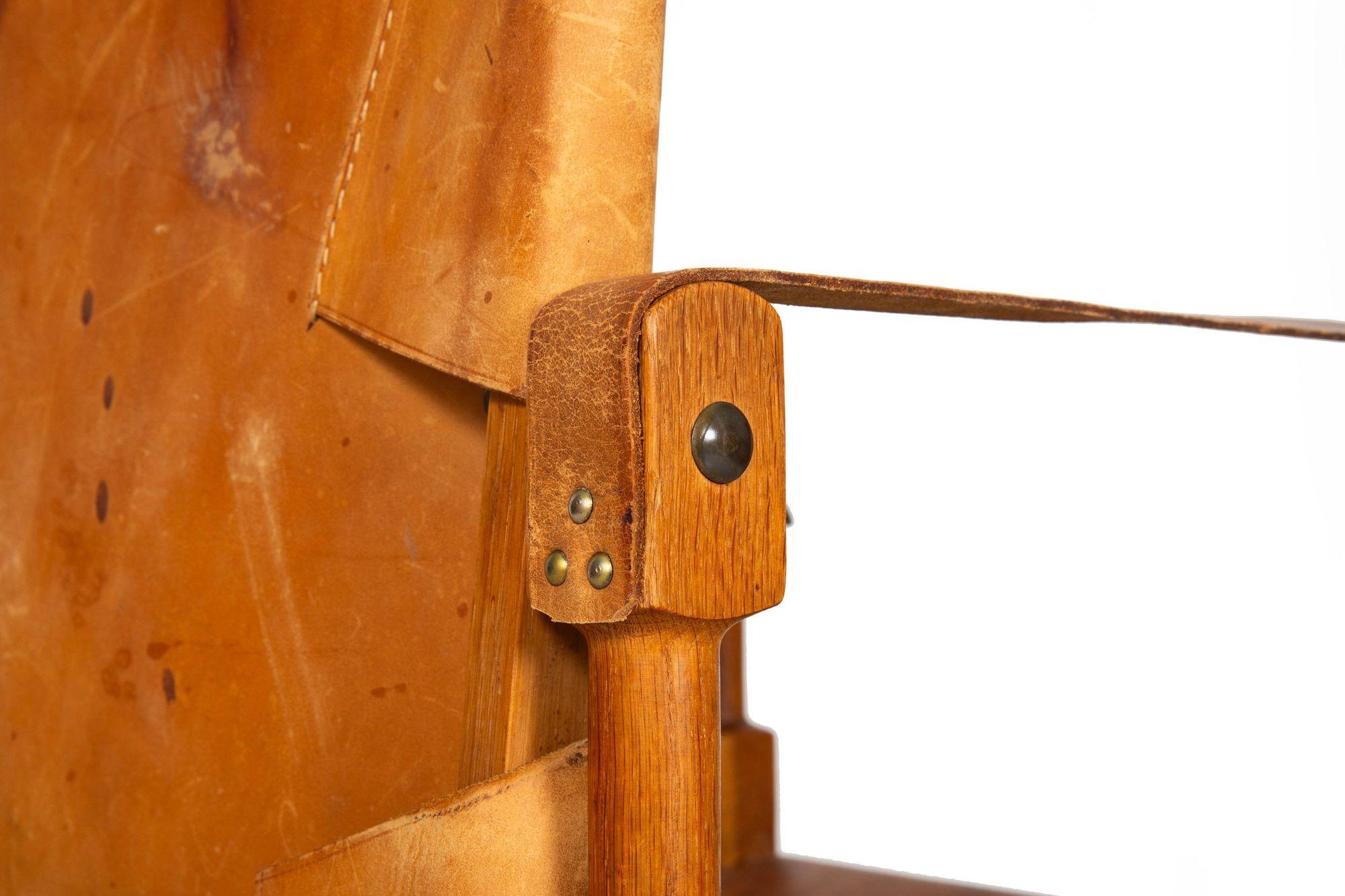 Mid-Century Modern “Safari” Chair in Leather and Oak by Wilhelm Kienzle, 1950s For Sale 4