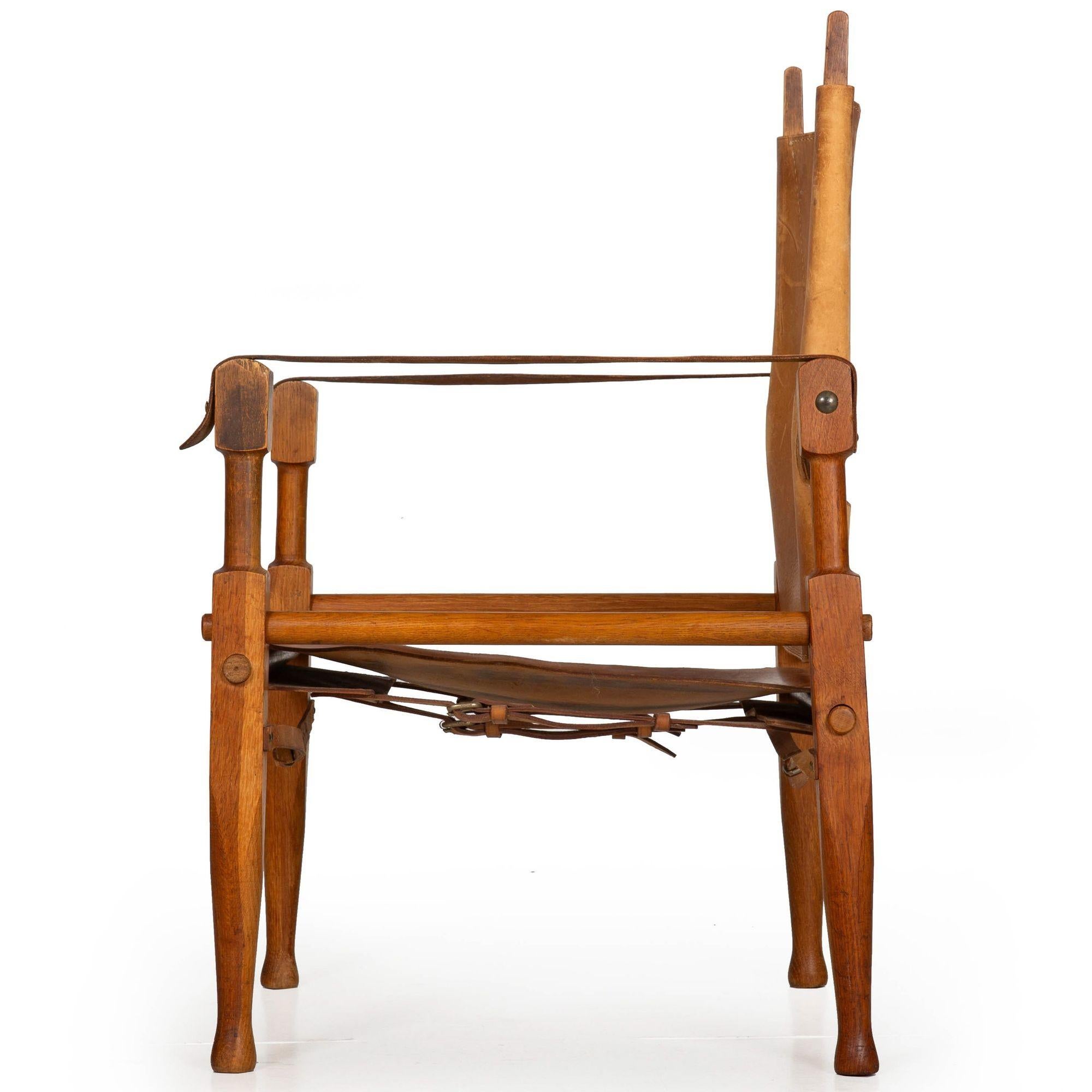 Swiss Mid-Century Modern “Safari” Chair in Leather and Oak by Wilhelm Kienzle, 1950s For Sale
