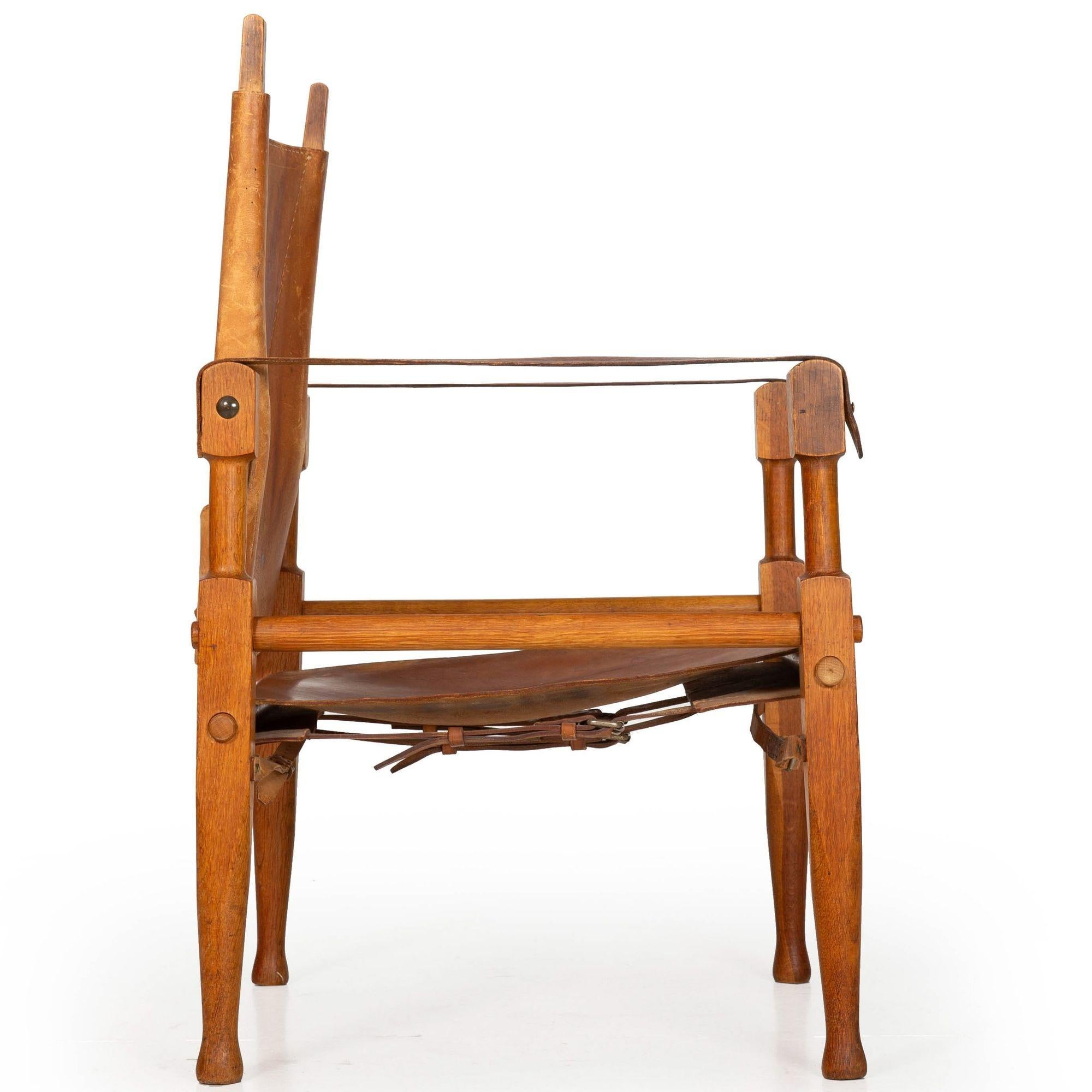 20th Century Mid-Century Modern “Safari” Chair in Leather and Oak by Wilhelm Kienzle, 1950s For Sale