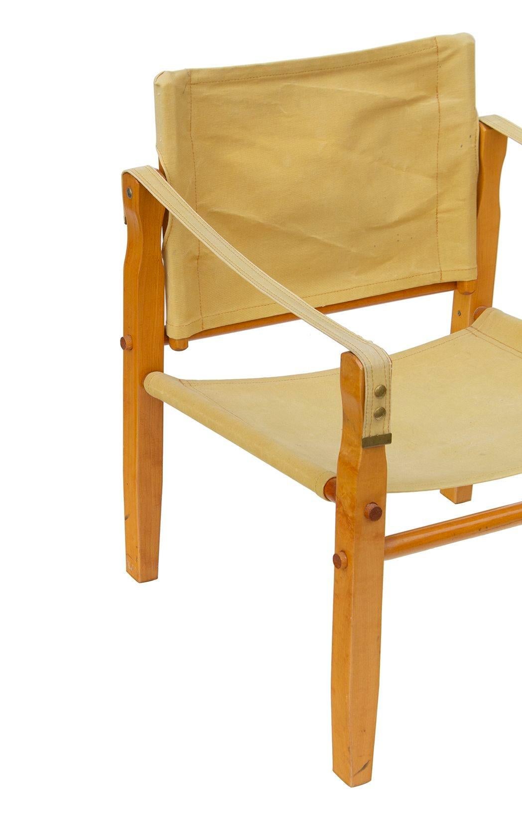 gold medal folding furniture company