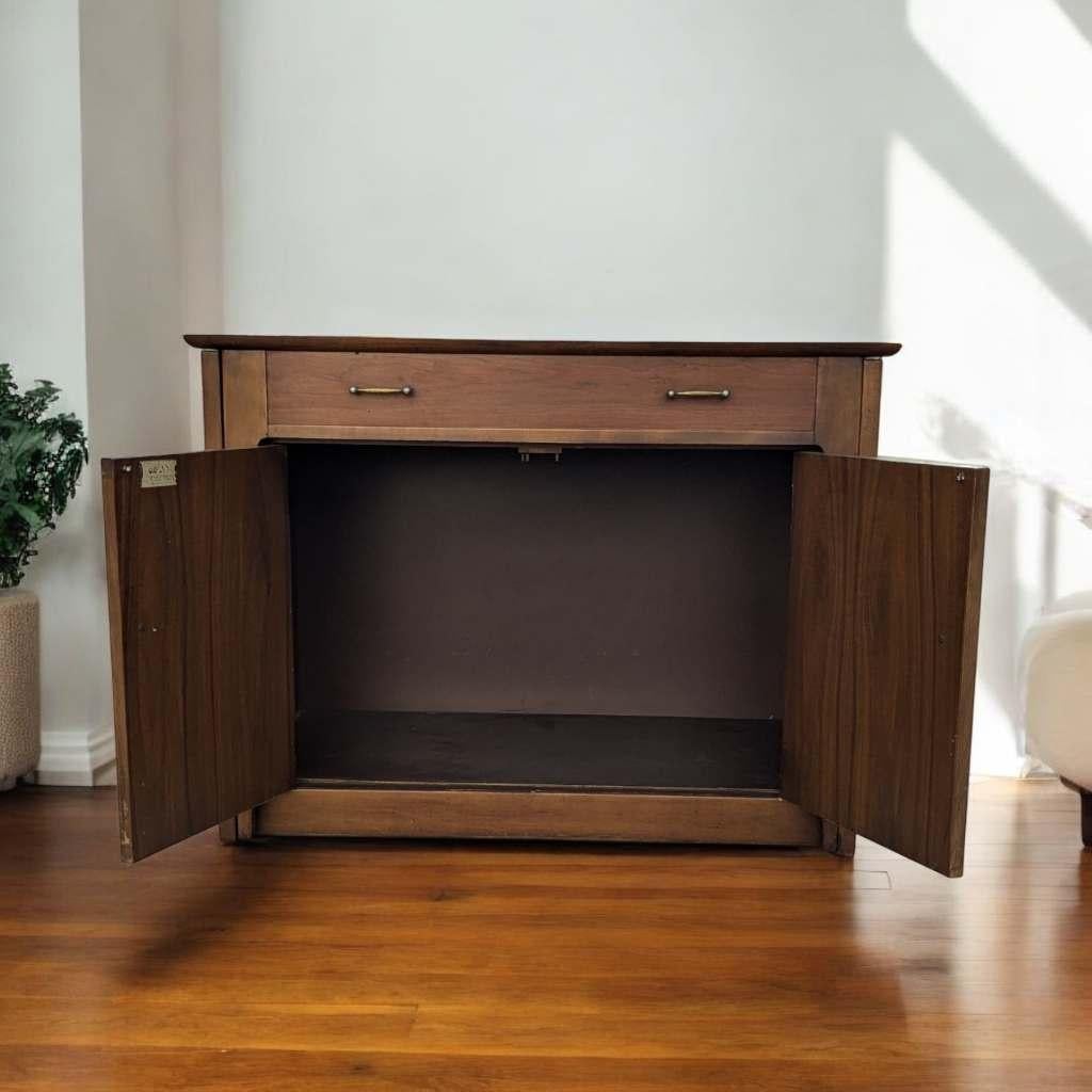 Mueble Saginaw Moderno de Mitad de Siglo Mesa de Comedor Convertible Extendomatic Cabina en venta 9