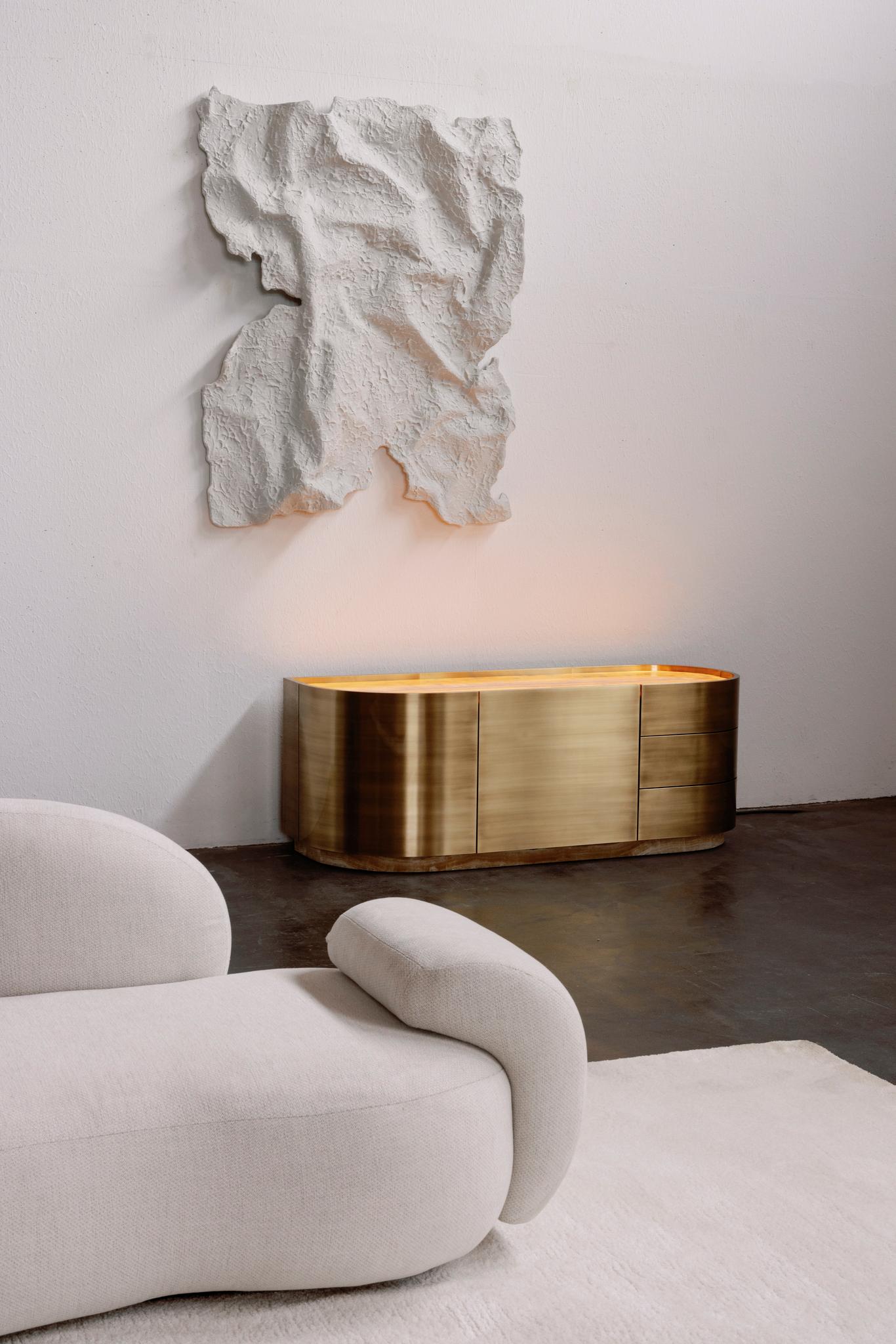 Contemporary Sahara TV Cabinet, Brass, Miel Onyx, Handmade by Greenapple For Sale
