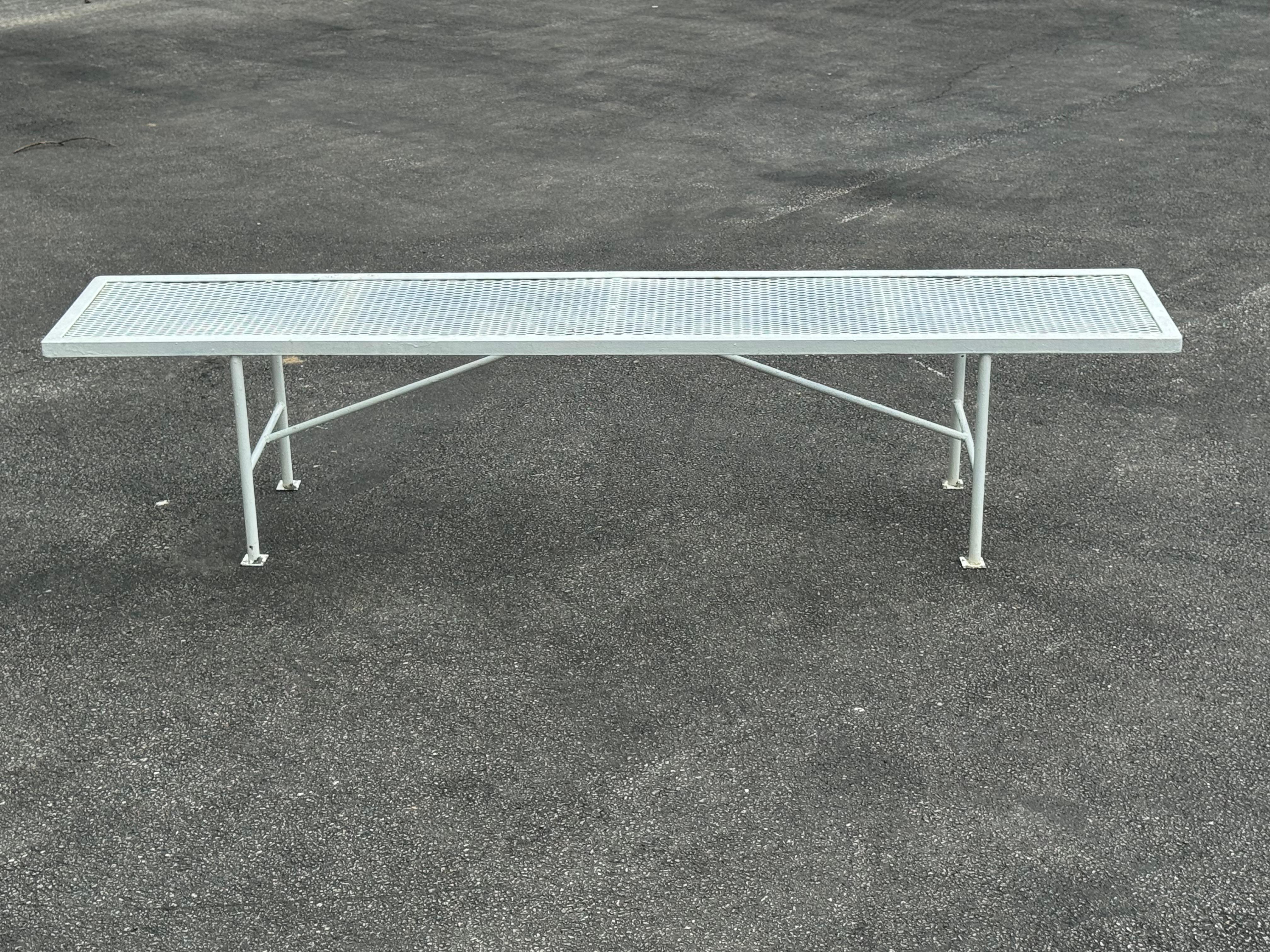 The Moderns Modern Salterini Era White Picnic Bench Table or Patio Dining Set en vente 9