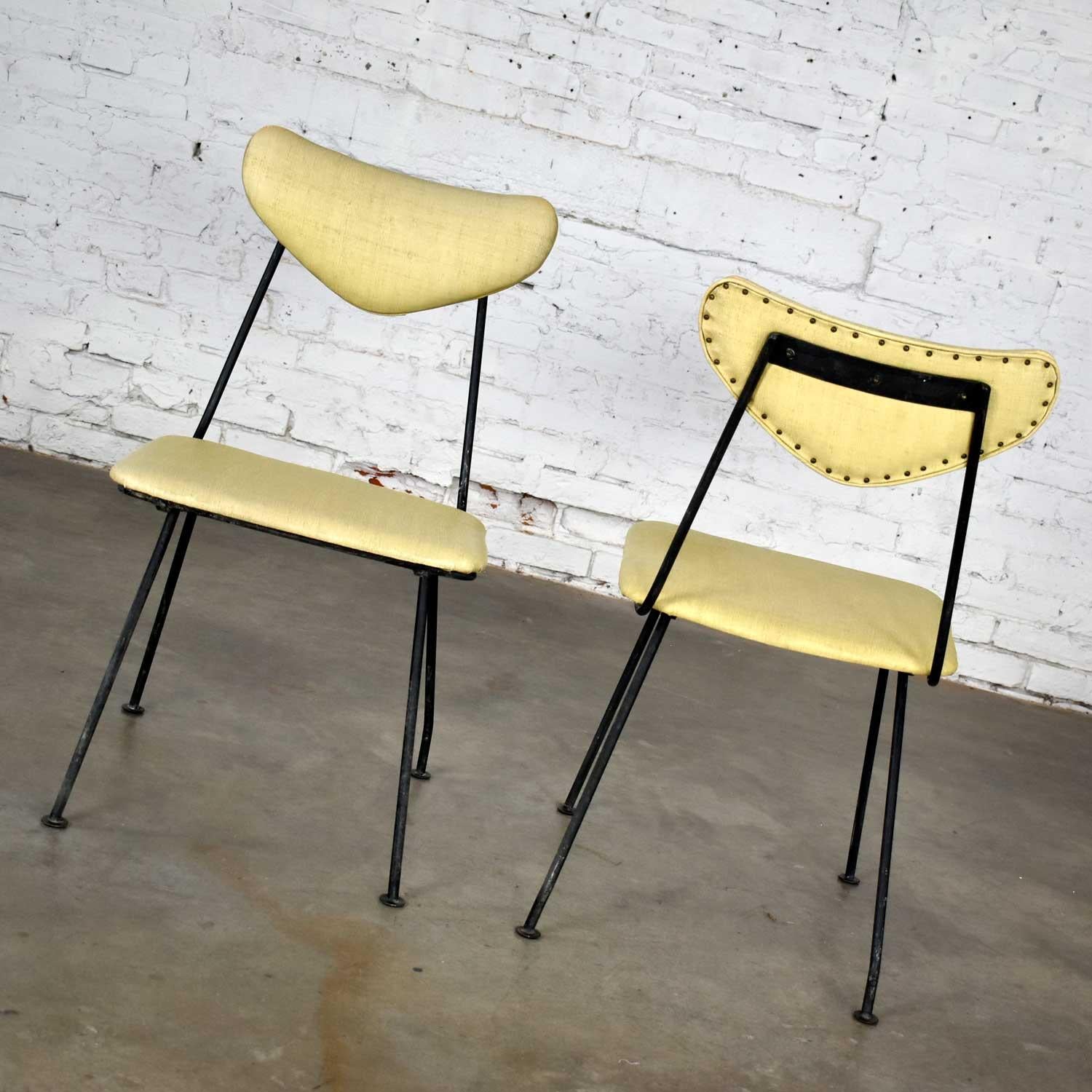 Moderne Salterini-Esszimmerstühle aus der Mitte des Jahrhunderts, Neva-Rust Patio, Paar im Angebot 1