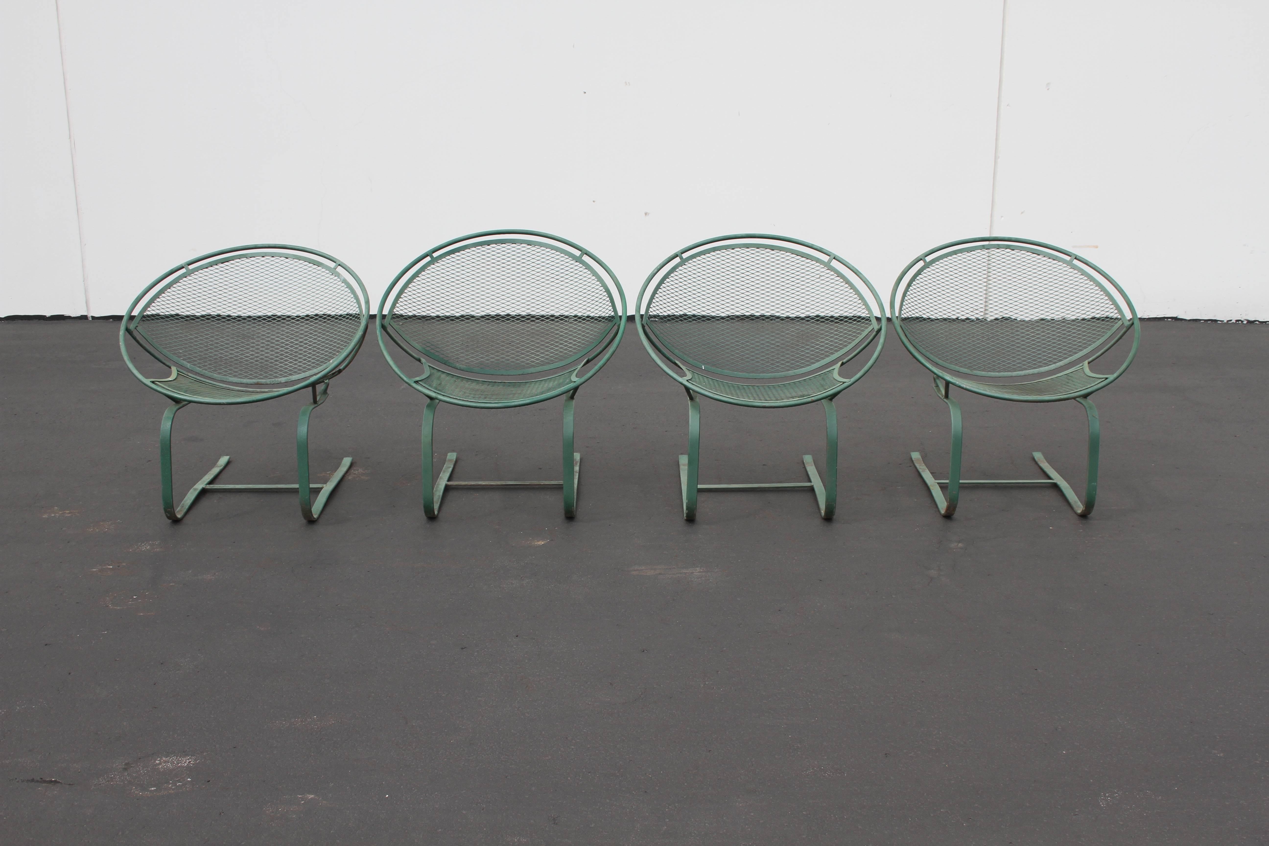 Mid-Century Modern Salterini Patio Set Table with Four Radar Chairs 2