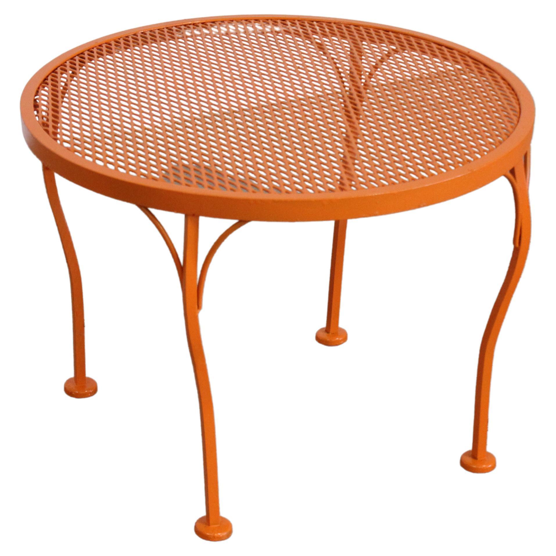 Mid-Century Modern Salterini Style Outdoor/Patio Coffee/Side Table For Sale