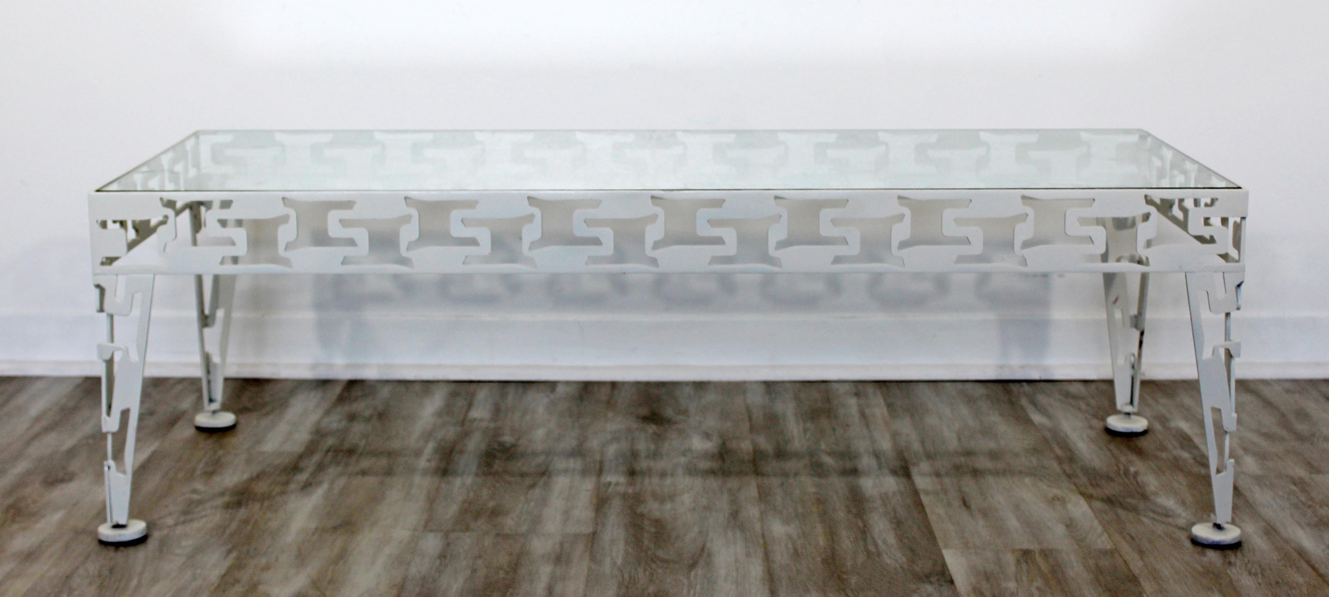 Mid-20th Century Mid-Century Modern Salterini Style White Set of Patio Tables Coffee Pair Side