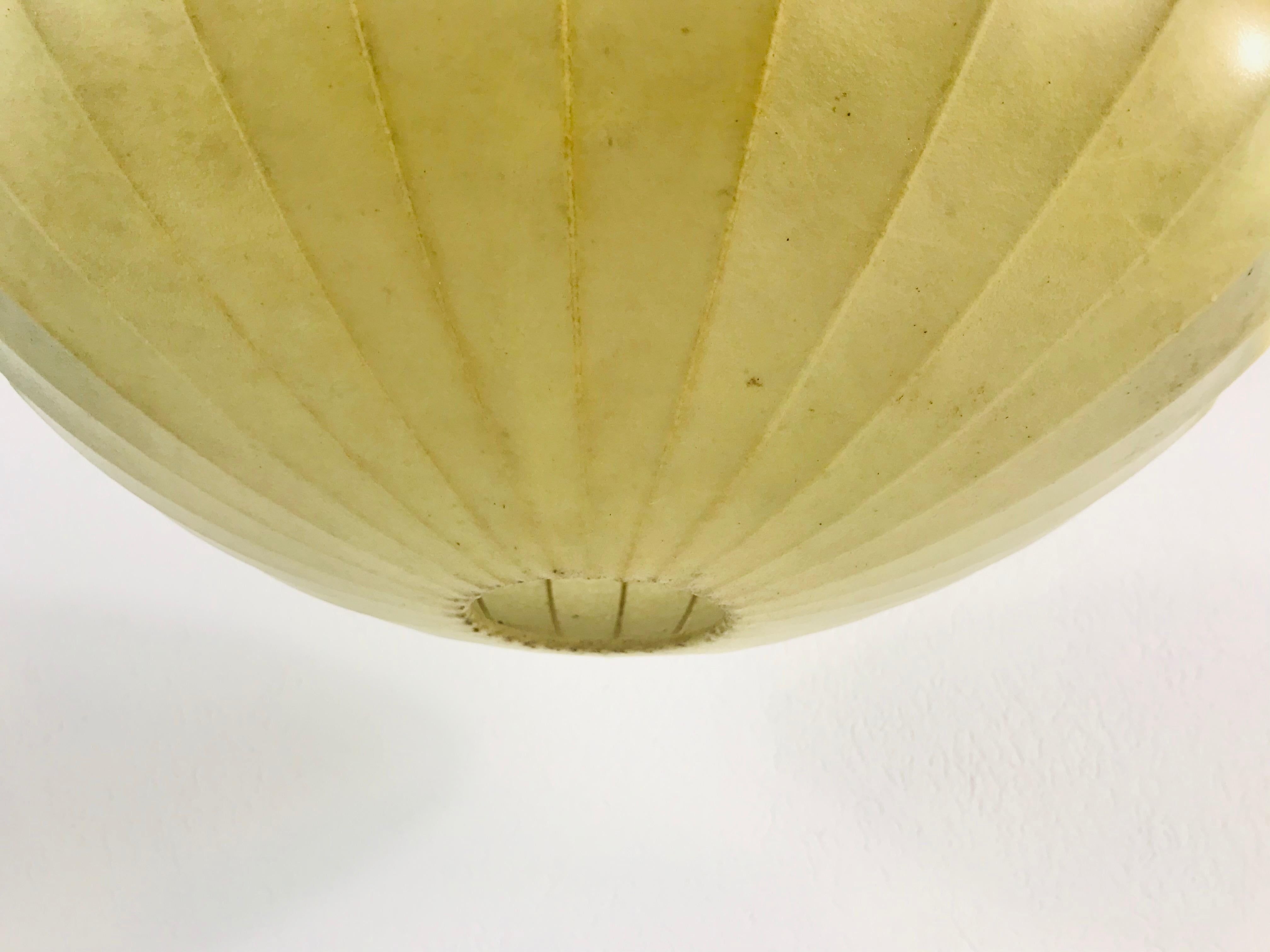 American Mid-Century Modern Saucer Cocoon Pendant Lamp by George Nelson, 1960s