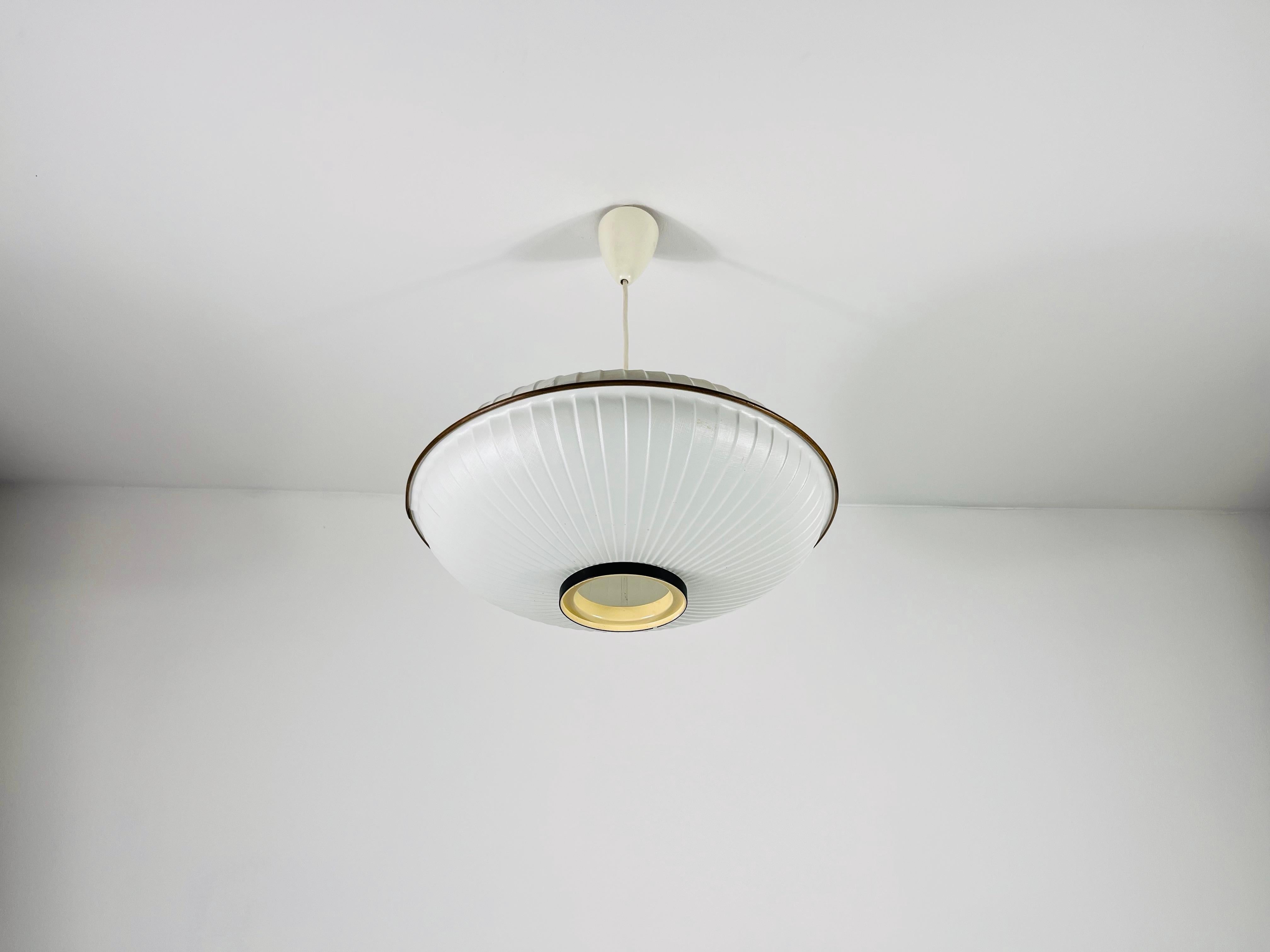 Plastic Mid-Century Modern Saucer Shape Pendant Lamp, Italy, 1960s For Sale