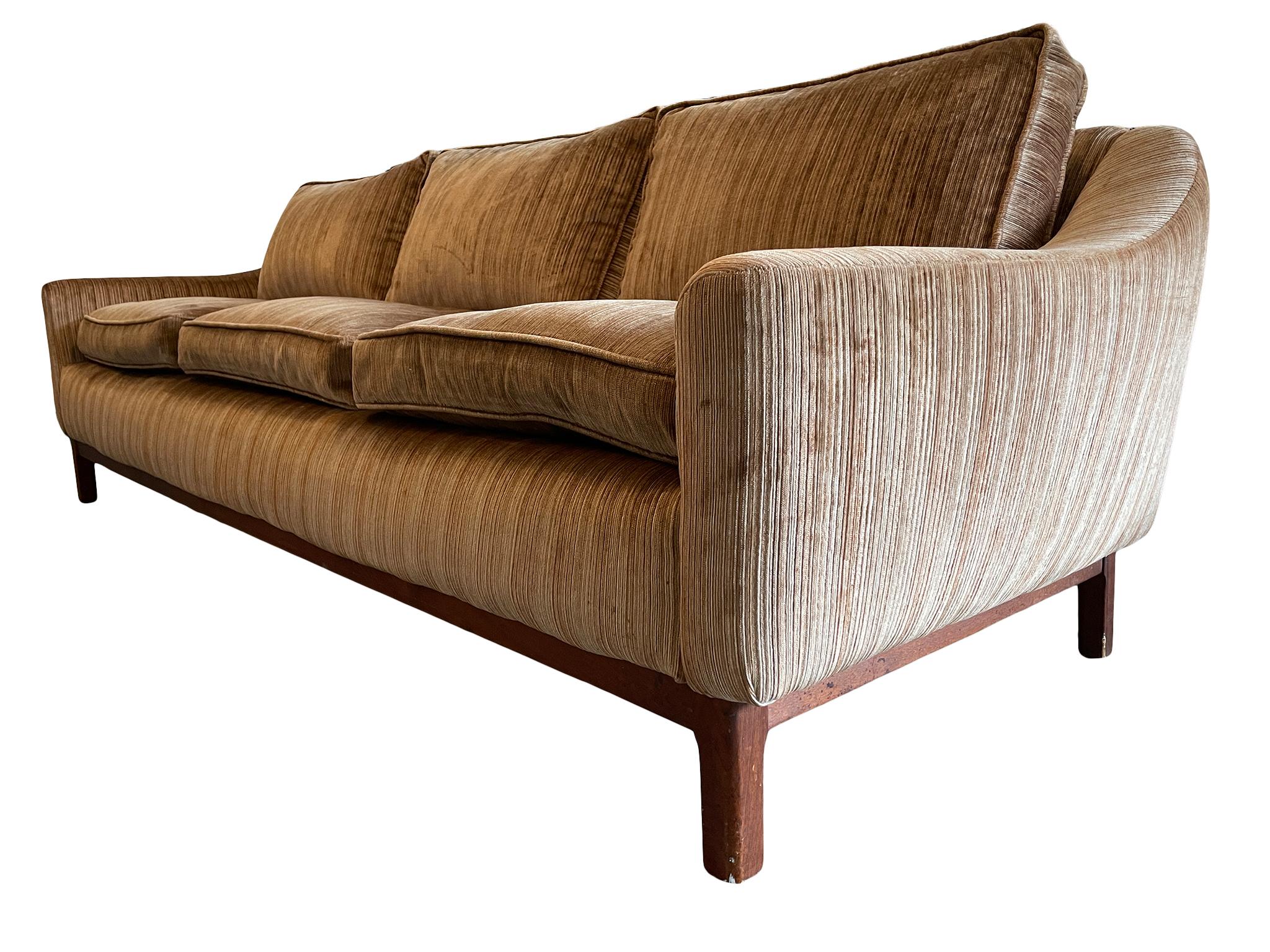 Mid-Century Modern Scandinavian 3 Seat brown Sofa Couch by DUX 2