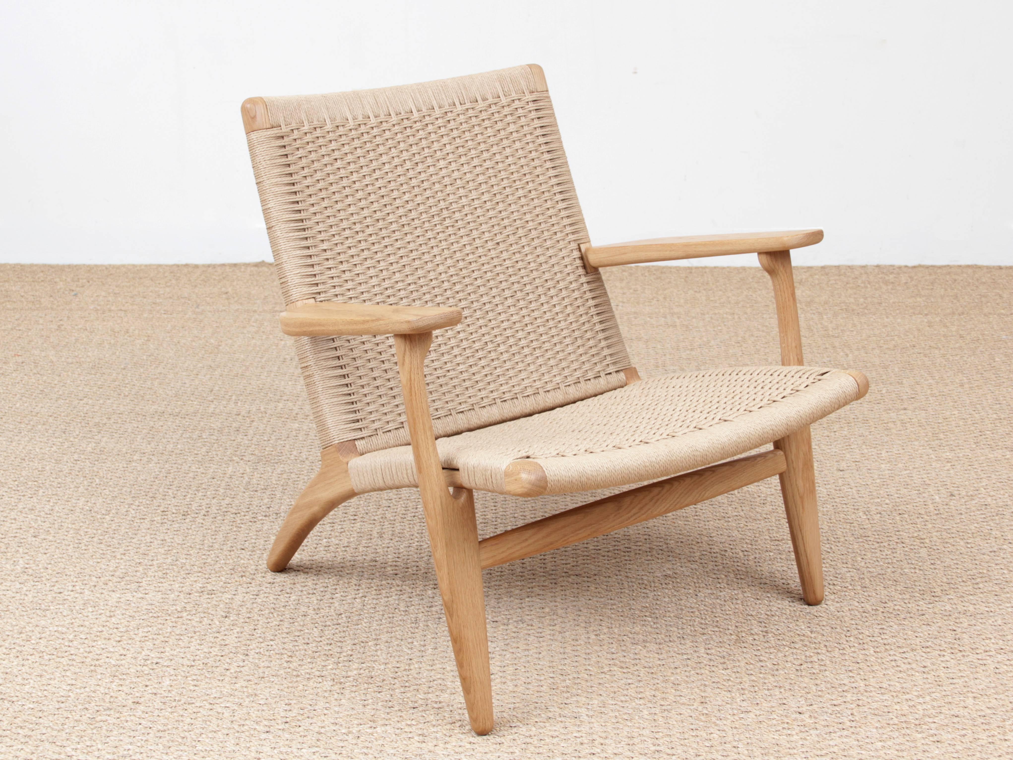 Skandinavischer Sessel aus Eiche, Modell CH 25 von Hans Wegner, Mid-Century Modern im Angebot 1