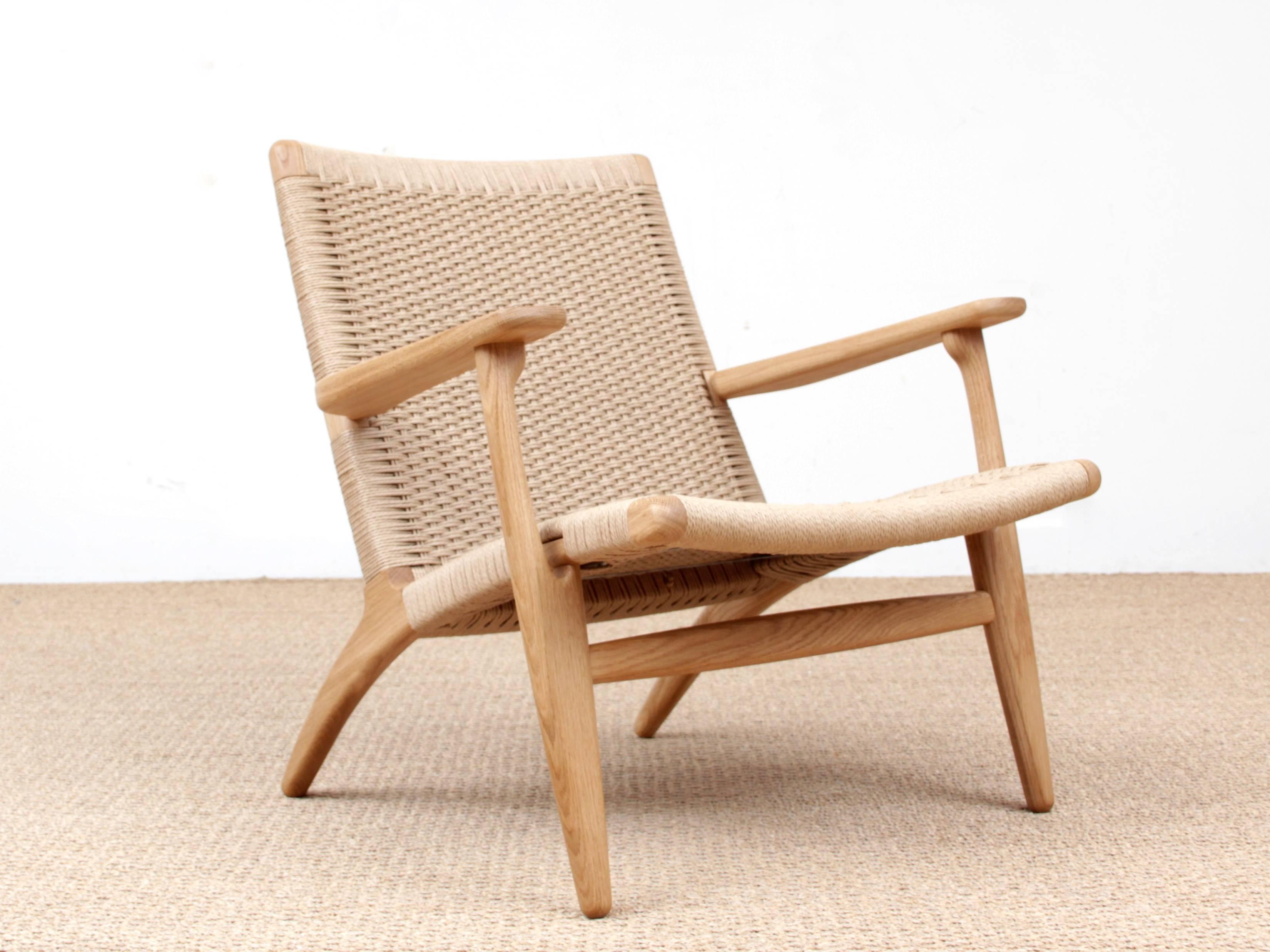 Skandinavischer Sessel aus Eiche, Modell CH 25 von Hans Wegner, Mid-Century Modern im Angebot 2