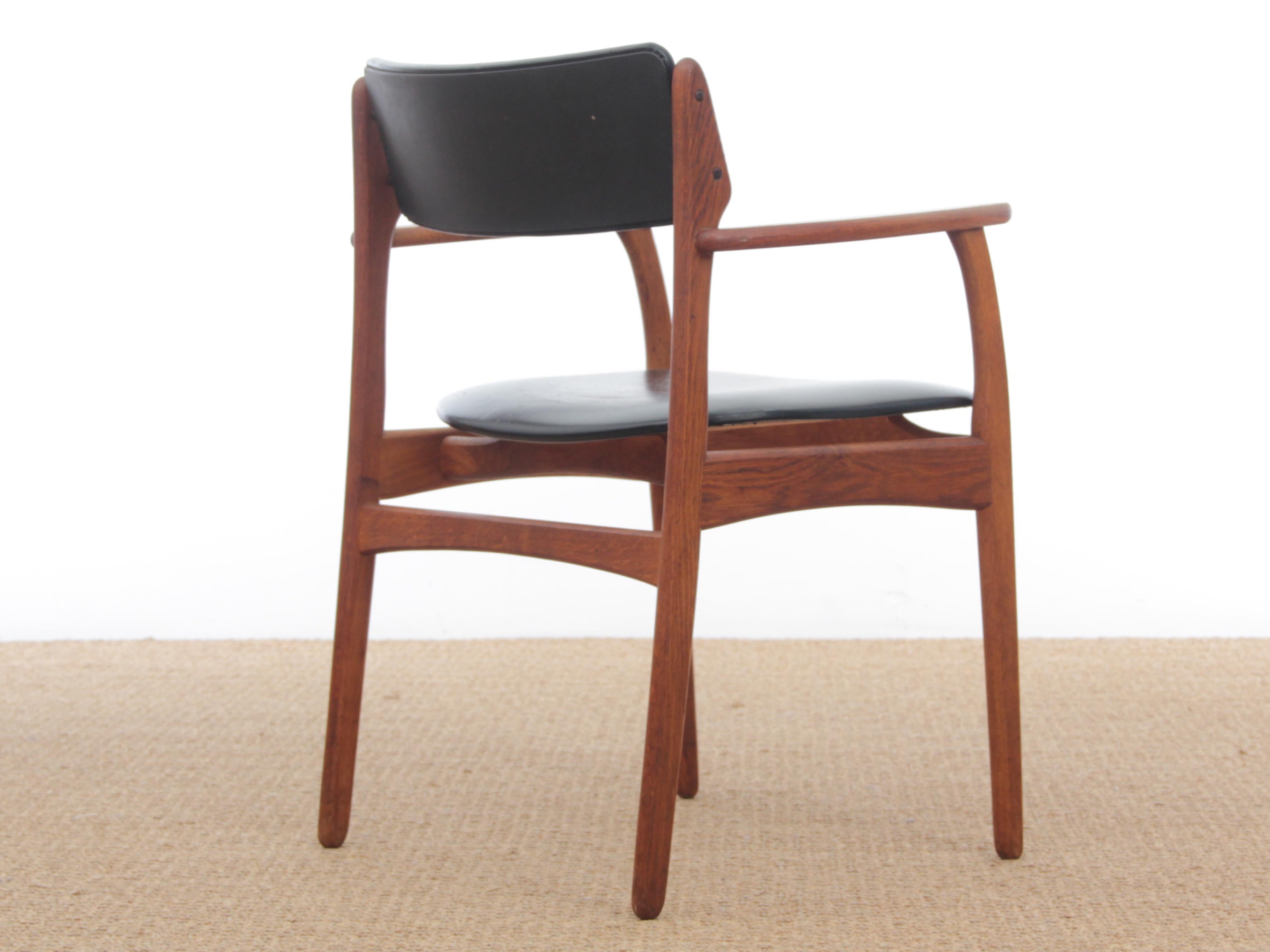 Mid-Century Modern Scandinavian Arm Chair in Teak by Erik Buck In Good Condition In Courbevoie, FR