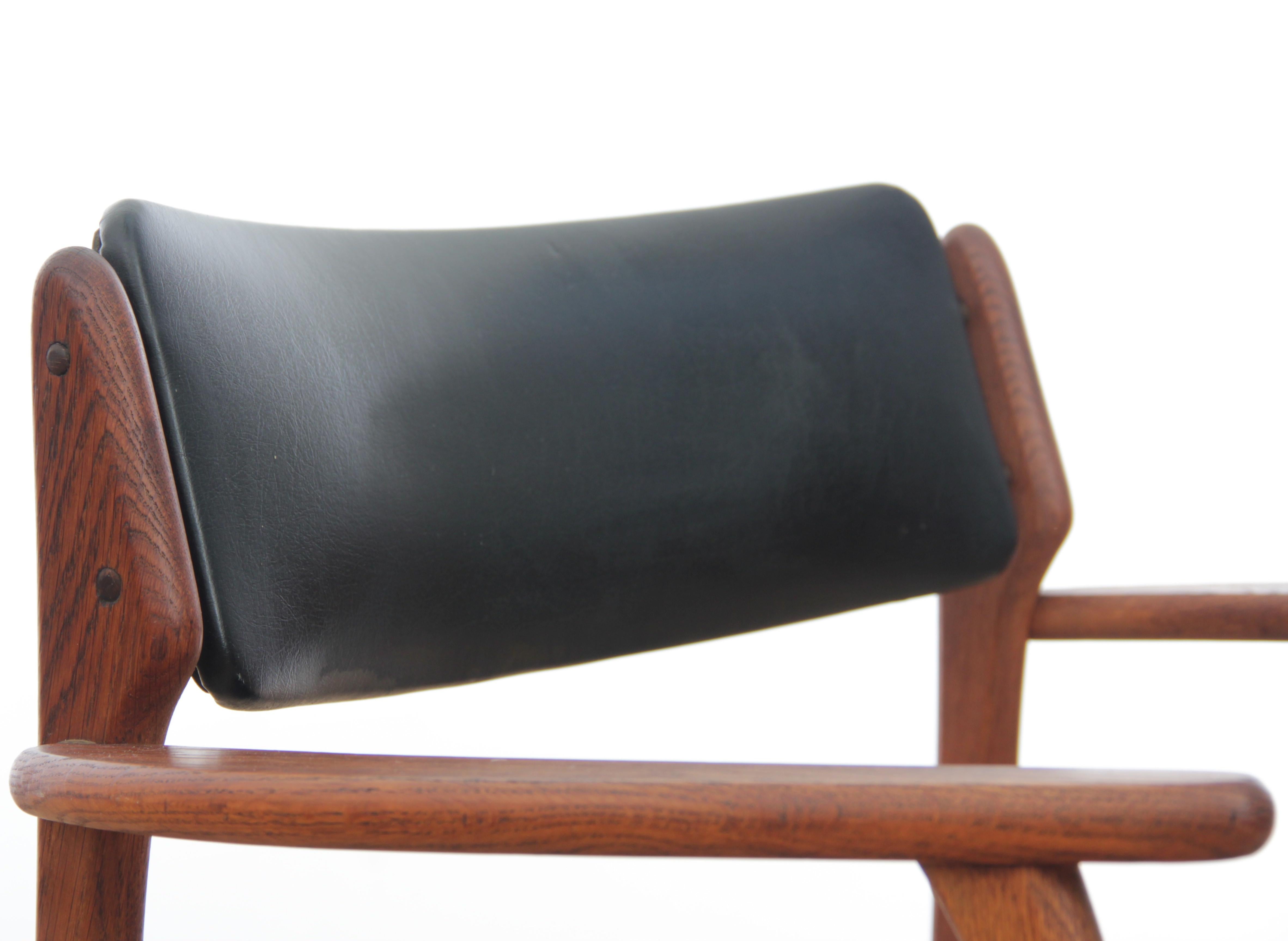 Mid-Century Modern Scandinavian Arm Chair in Teak by Erik Buck 1