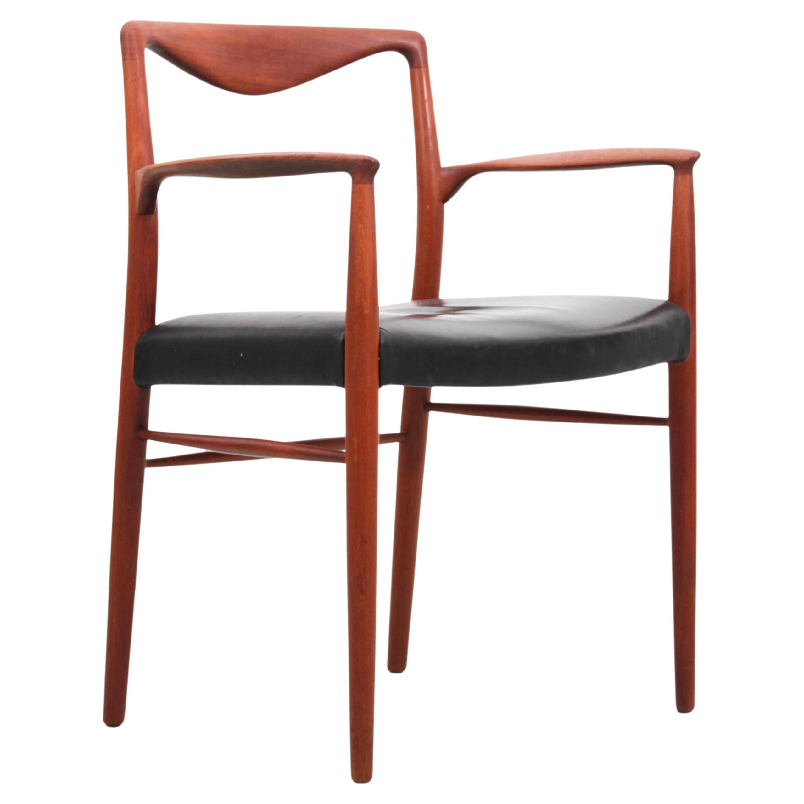 Moderner skandinavischer Sessel aus Teakholz von Kai Lyngfeldt-Larsen aus der Mitte des Jahrhunderts im Angebot