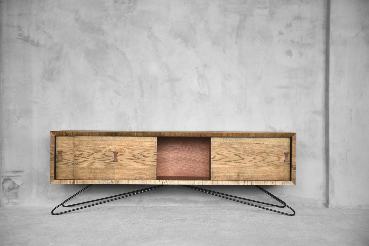 Mid-Century Modern Scandinavian Ash Sideboard with Hairpin Legs, 1960s For Sale 1