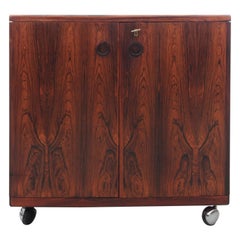 Mid-Century modern scandinavian bar i rosewood by Illum Wikkelso