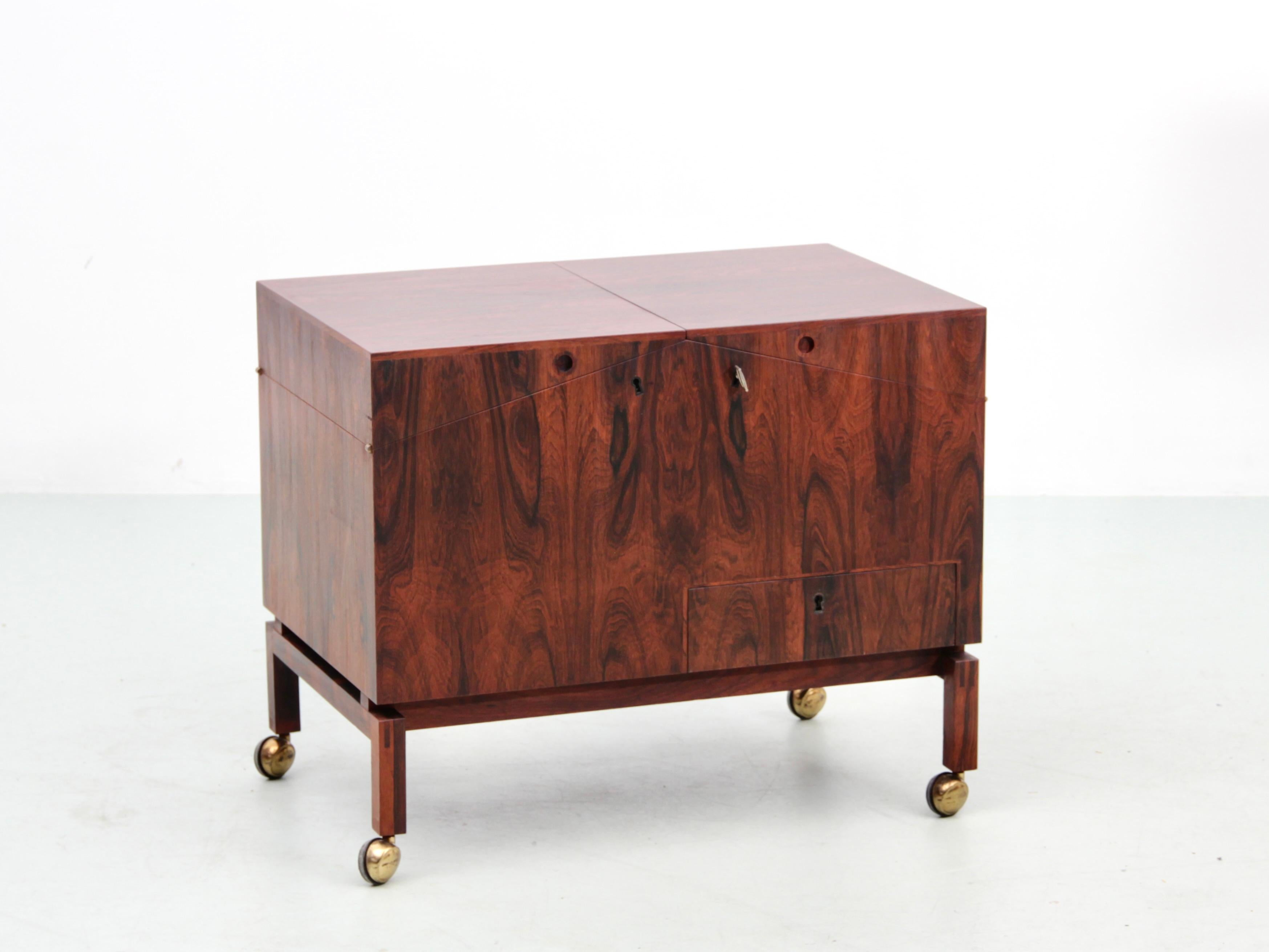 Mid-Century Modern scandinavian bar inRio rosewood by Lief Alring for CF Christiansen.