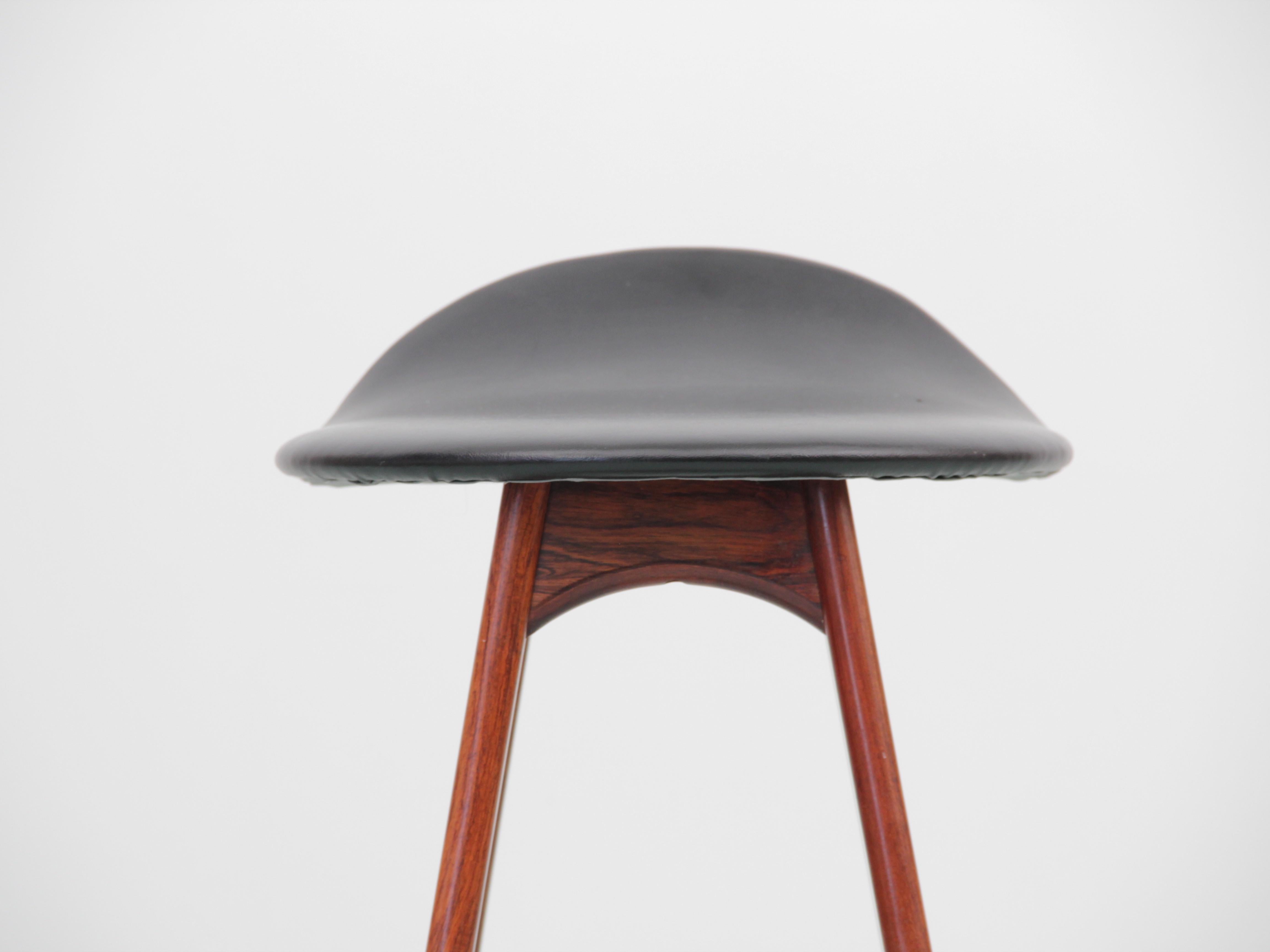 Mid-Century Modern Scandinavian Bar Stool in Rosewood by Erik Buch In Good Condition For Sale In Courbevoie, FR