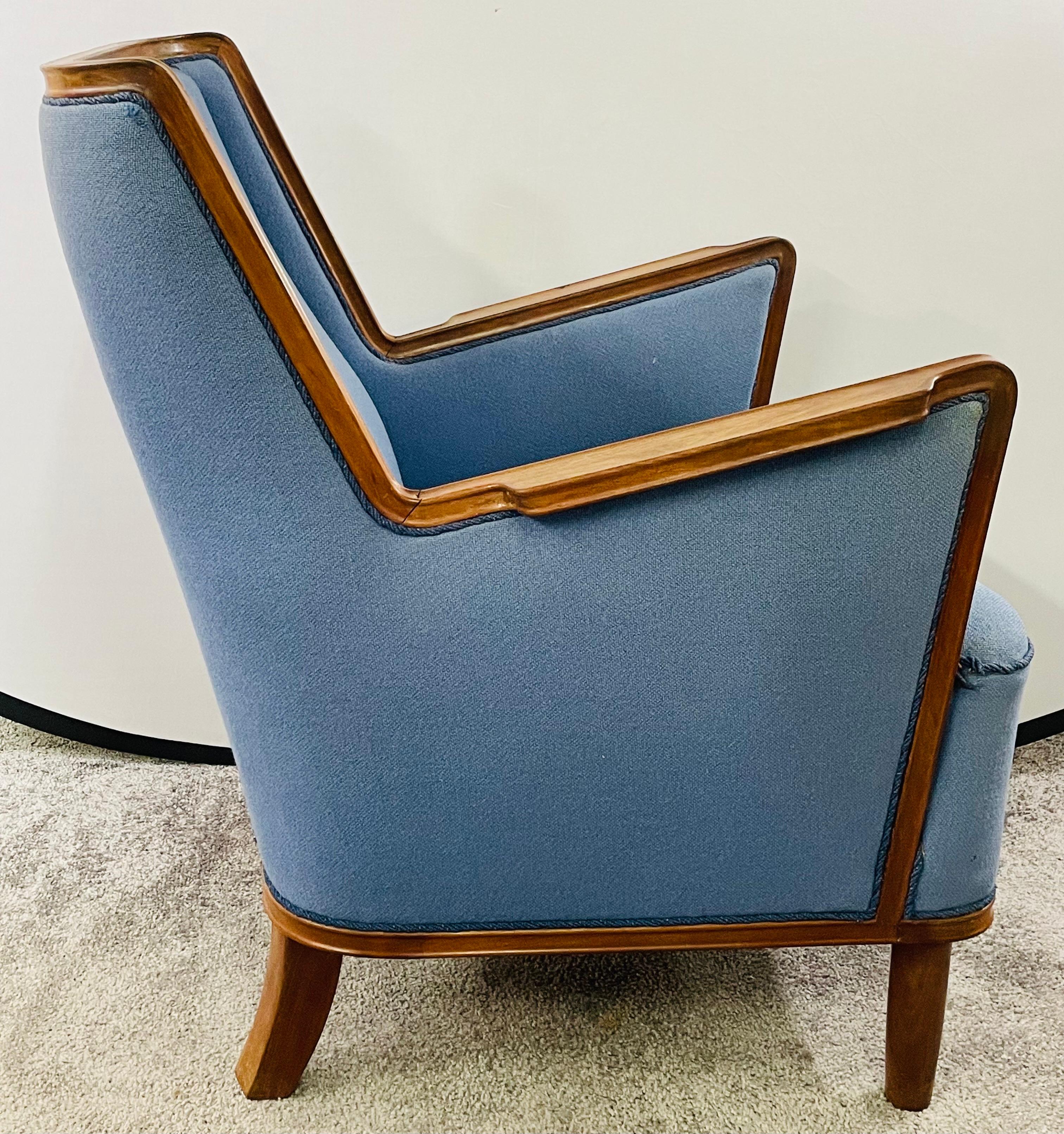 Mid-Century Modern Scandinavian Blue Upholstery Lounge Chair 8