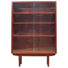 Mid-Century Modern Scandinavian Bookshelve Vitrine by Borge Mogensen