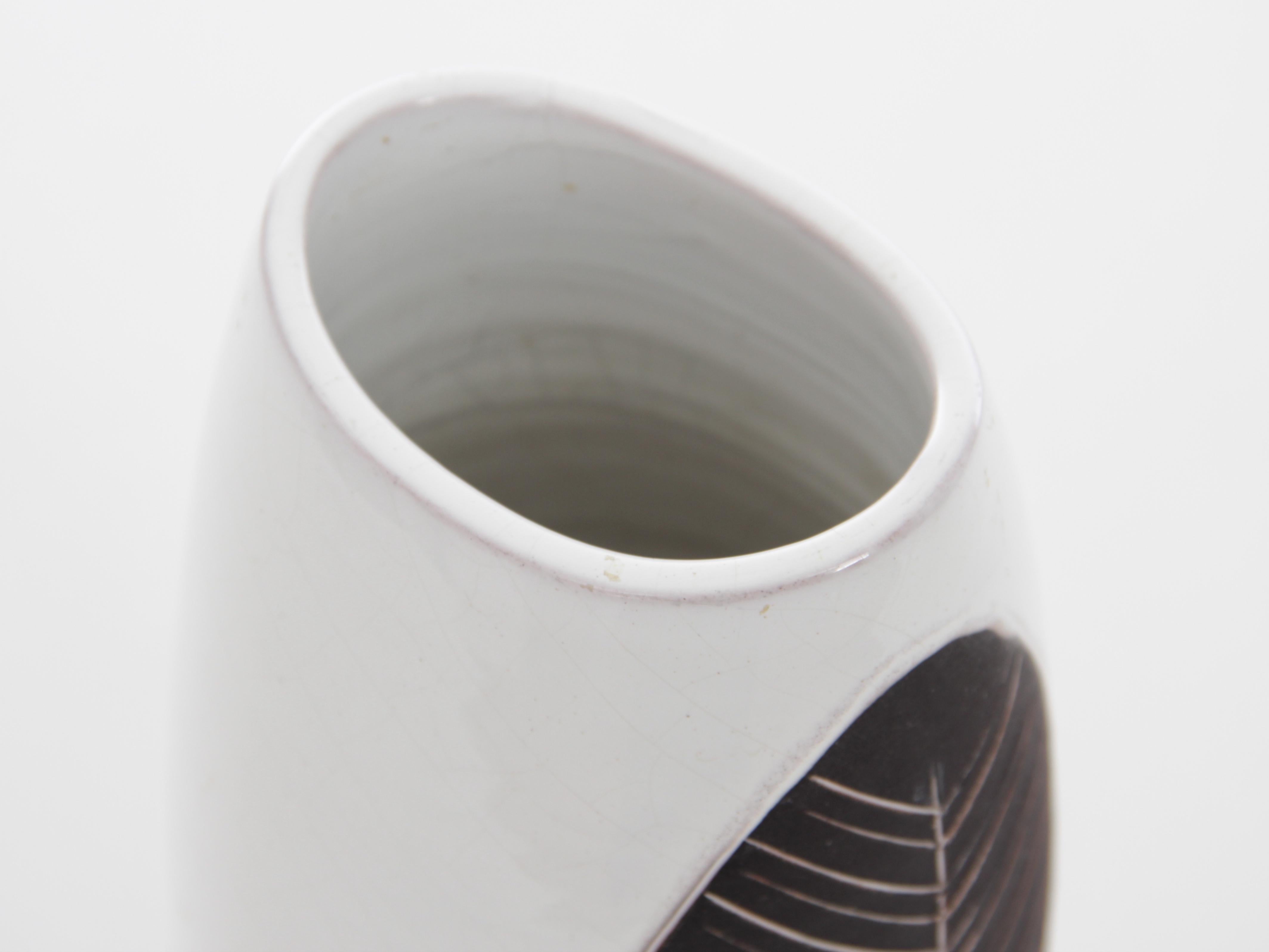 Mid-20th Century Mid-Century Modern Scandinavian Ceramic Vase For Sale