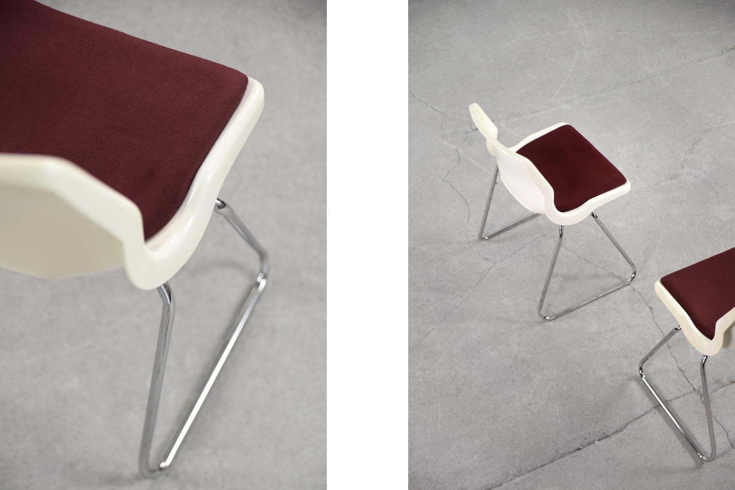 Set of 5 Vintage Mid-Century Modern Scandinavian Plastic & Fabric Chairs, 1970s For Sale 3