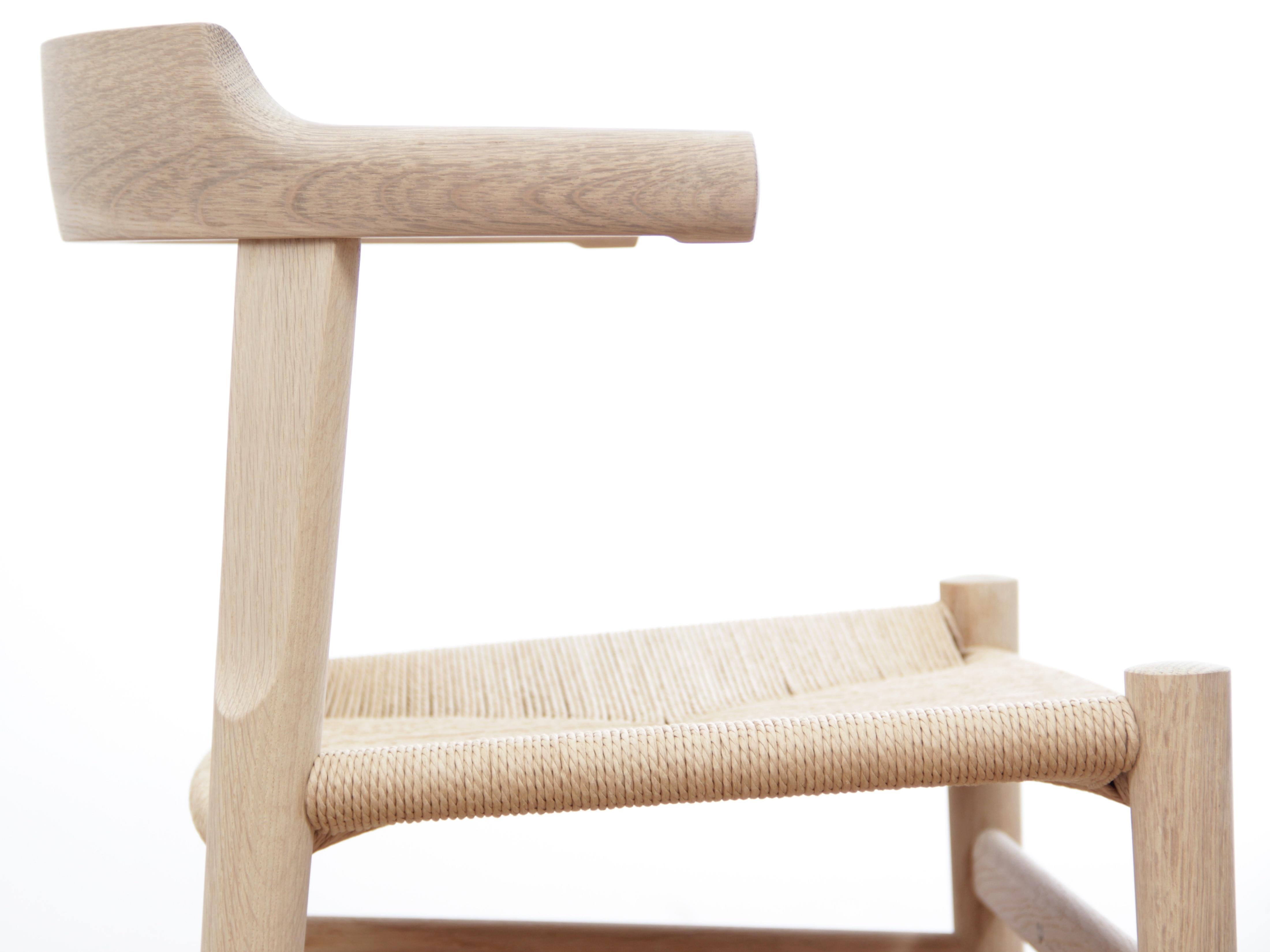 Mid-Century Modern Scandinavian Chair Model PP 68 by Hans Wegner For Sale 3