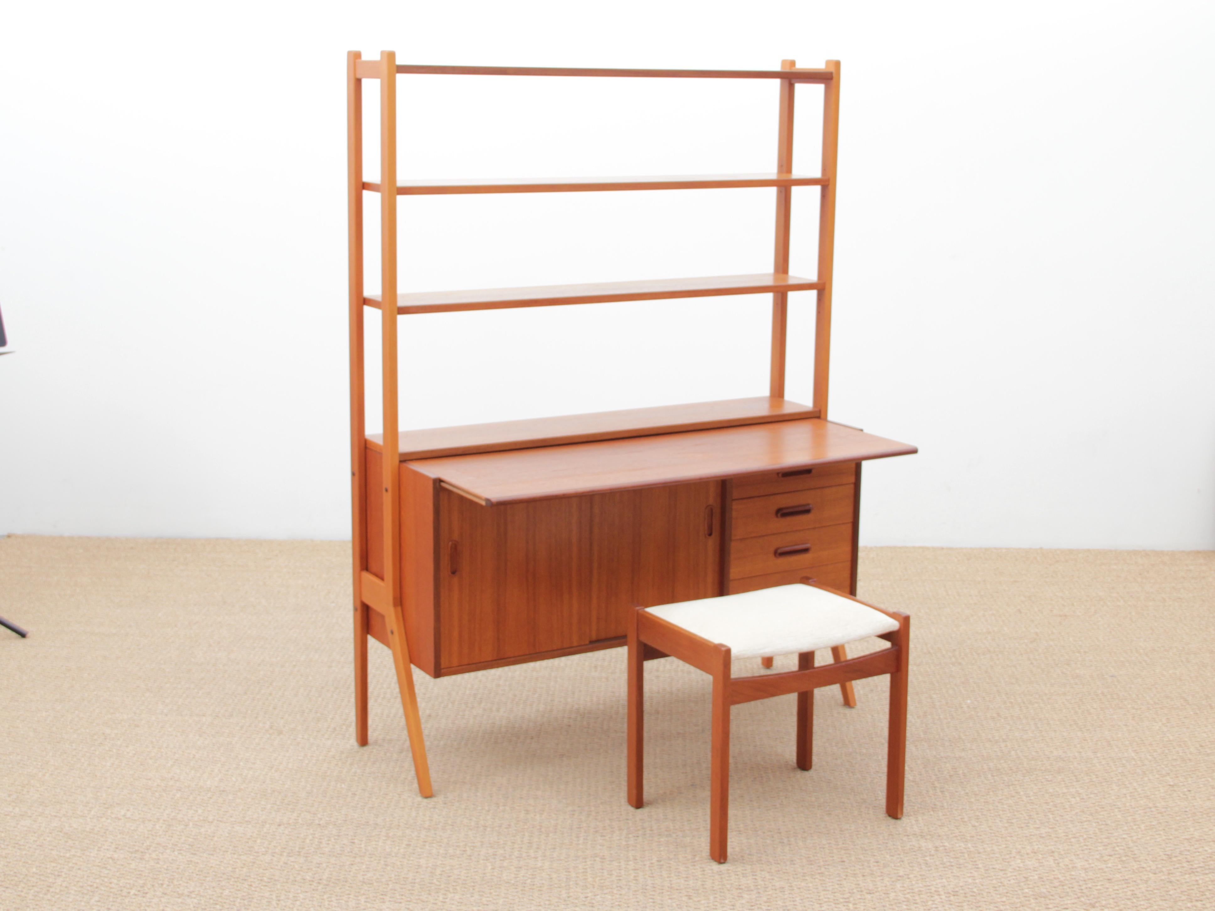 Mid-20th Century Mid-Century Modern Scandinavian Chest of Drawers and Shelves in Teak