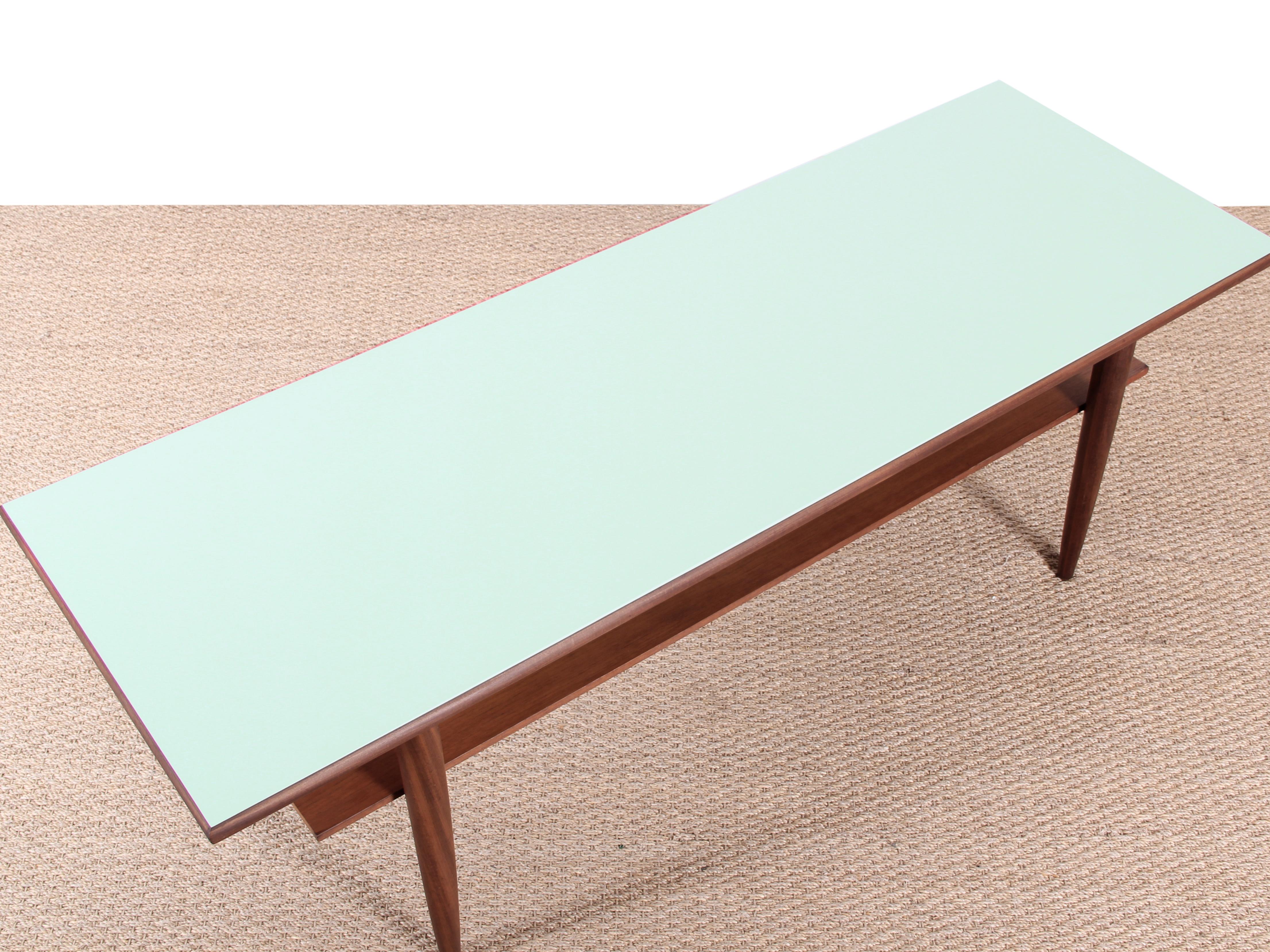 Mid-Century Modern Scandinavian Coffee Table in Teck In Good Condition For Sale In Courbevoie, FR