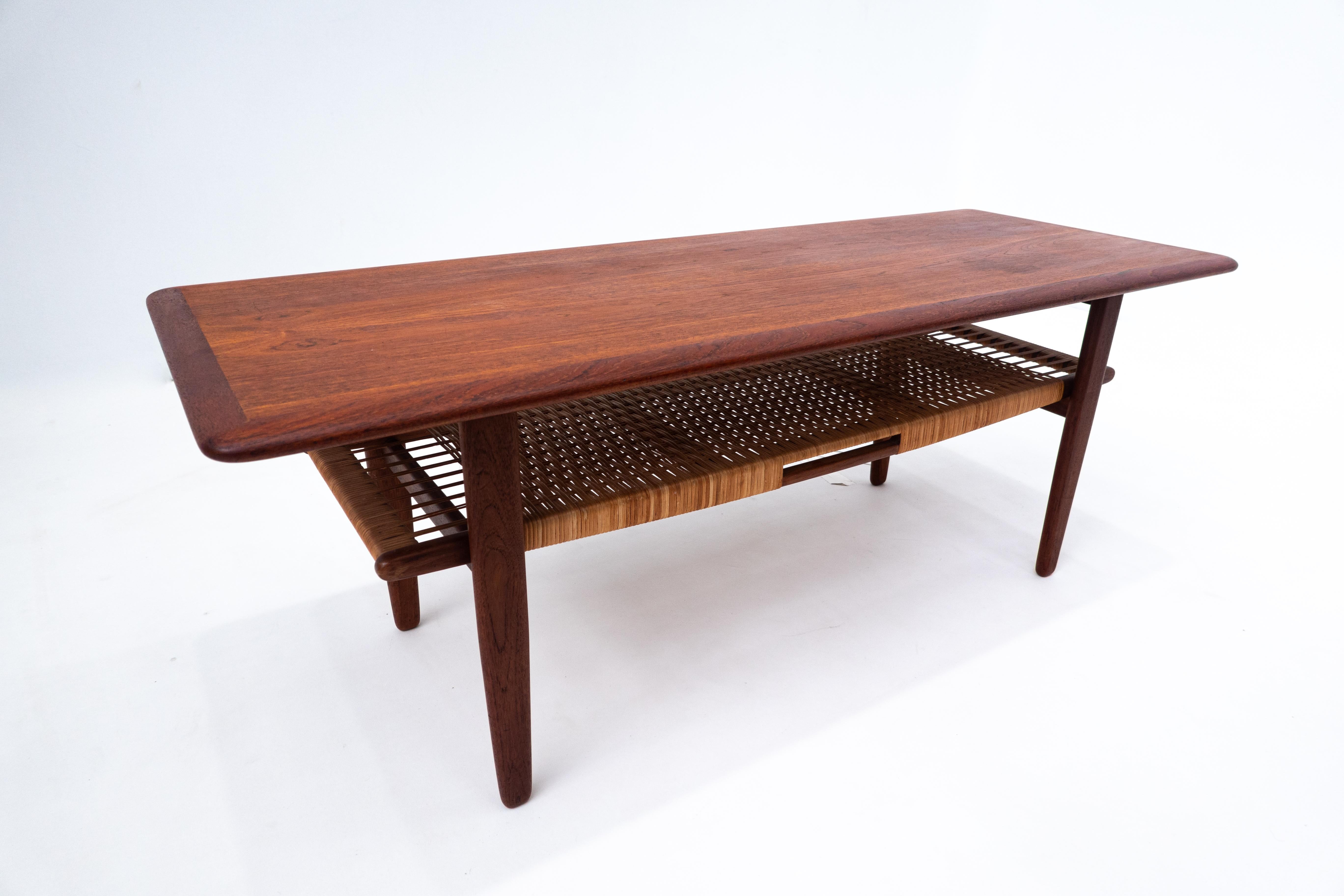Mid-Century Modern Scandinavian Coffee Table, Wood, 1960s For Sale 3