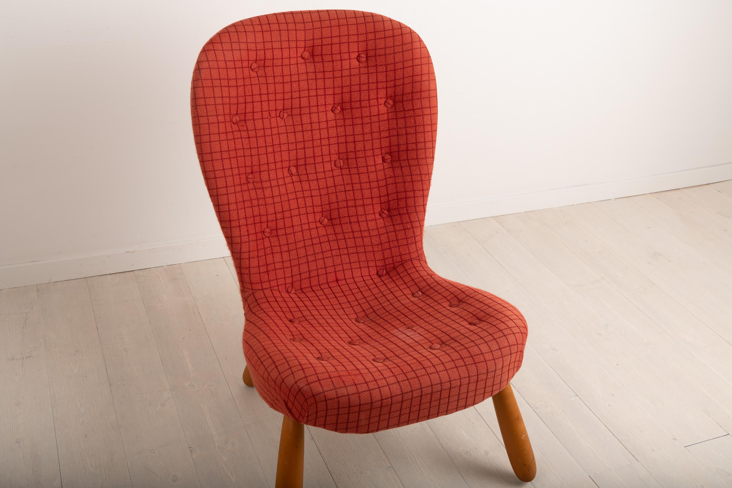 Mid-Century Modern Scandinavian Design Clam Chair 2