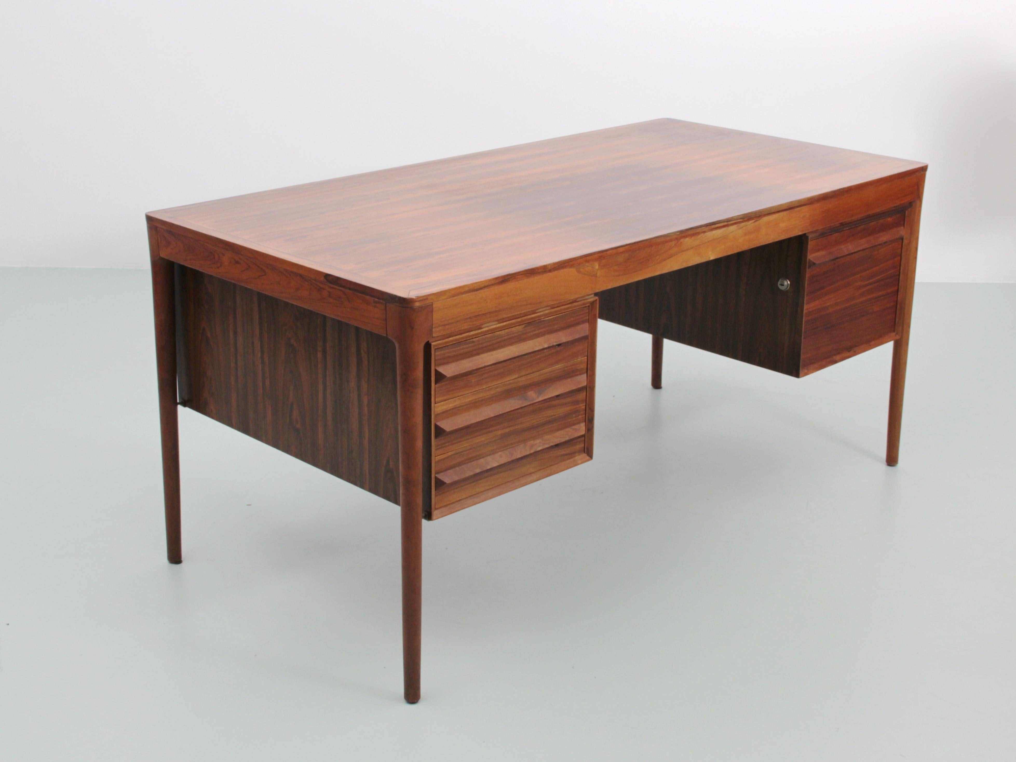 scandanavian desk