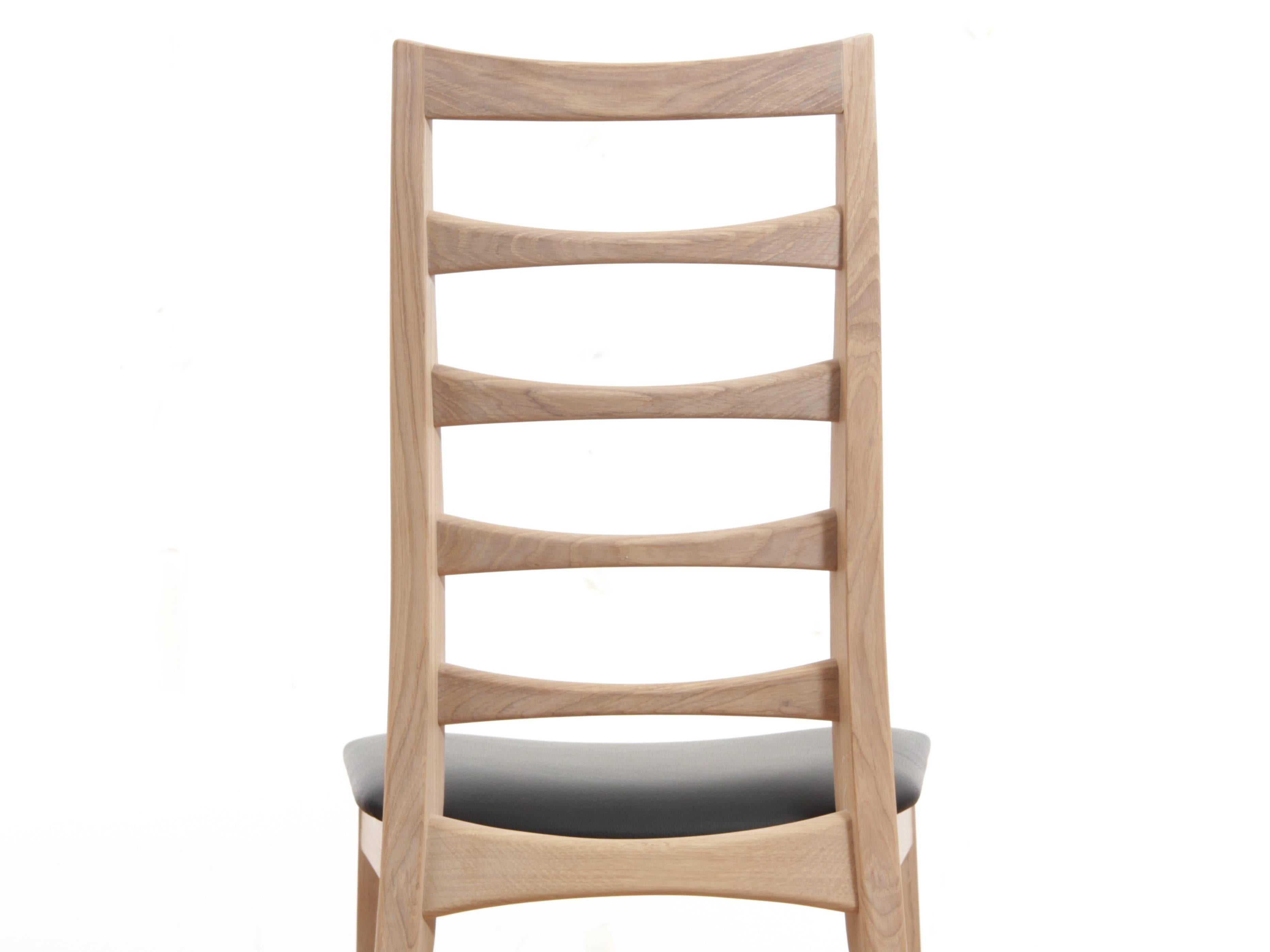 Mid-Century Modern Scandinavian Dining Chair Model Liz by Niels Koefoed For Sale 3