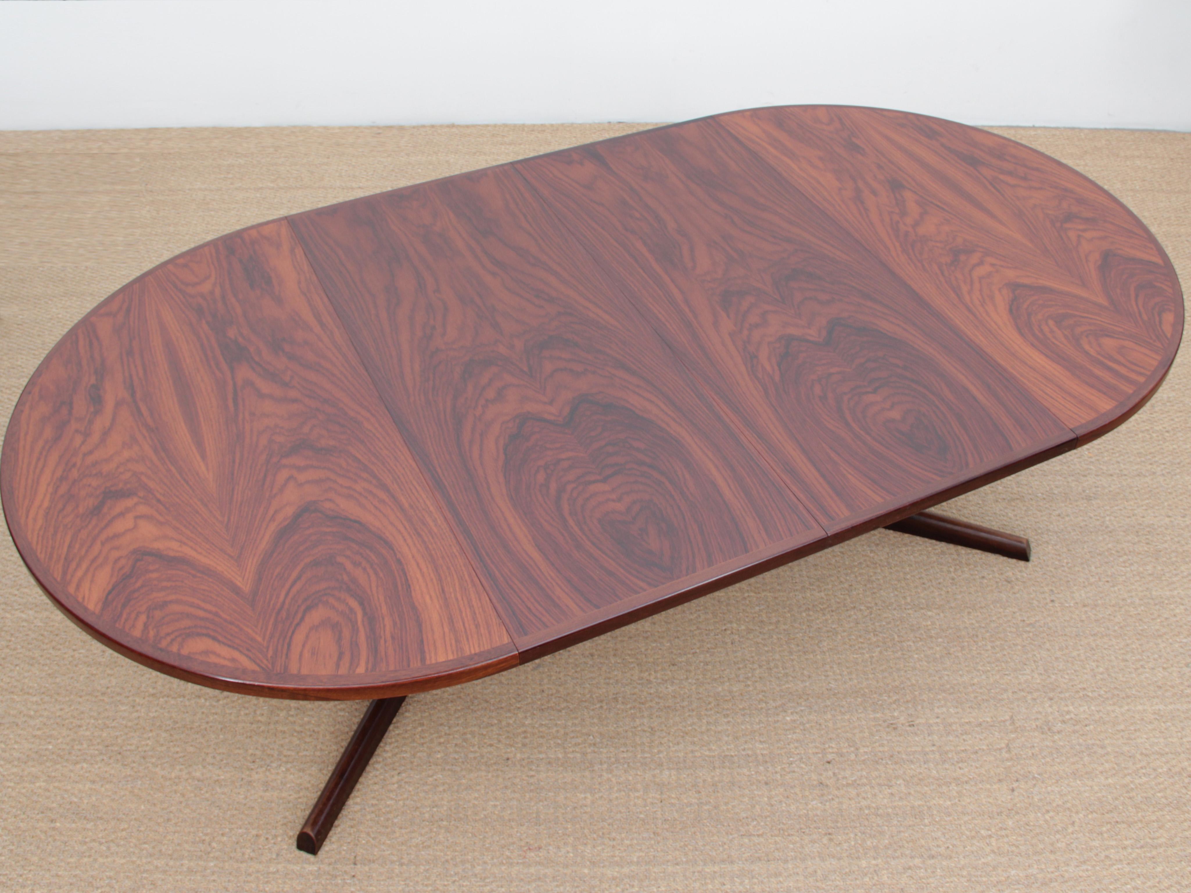 Mid-20th Century Mid-Century Modern Scandinavian Dining Table from Gudme Møbelfabrik in Rosewood