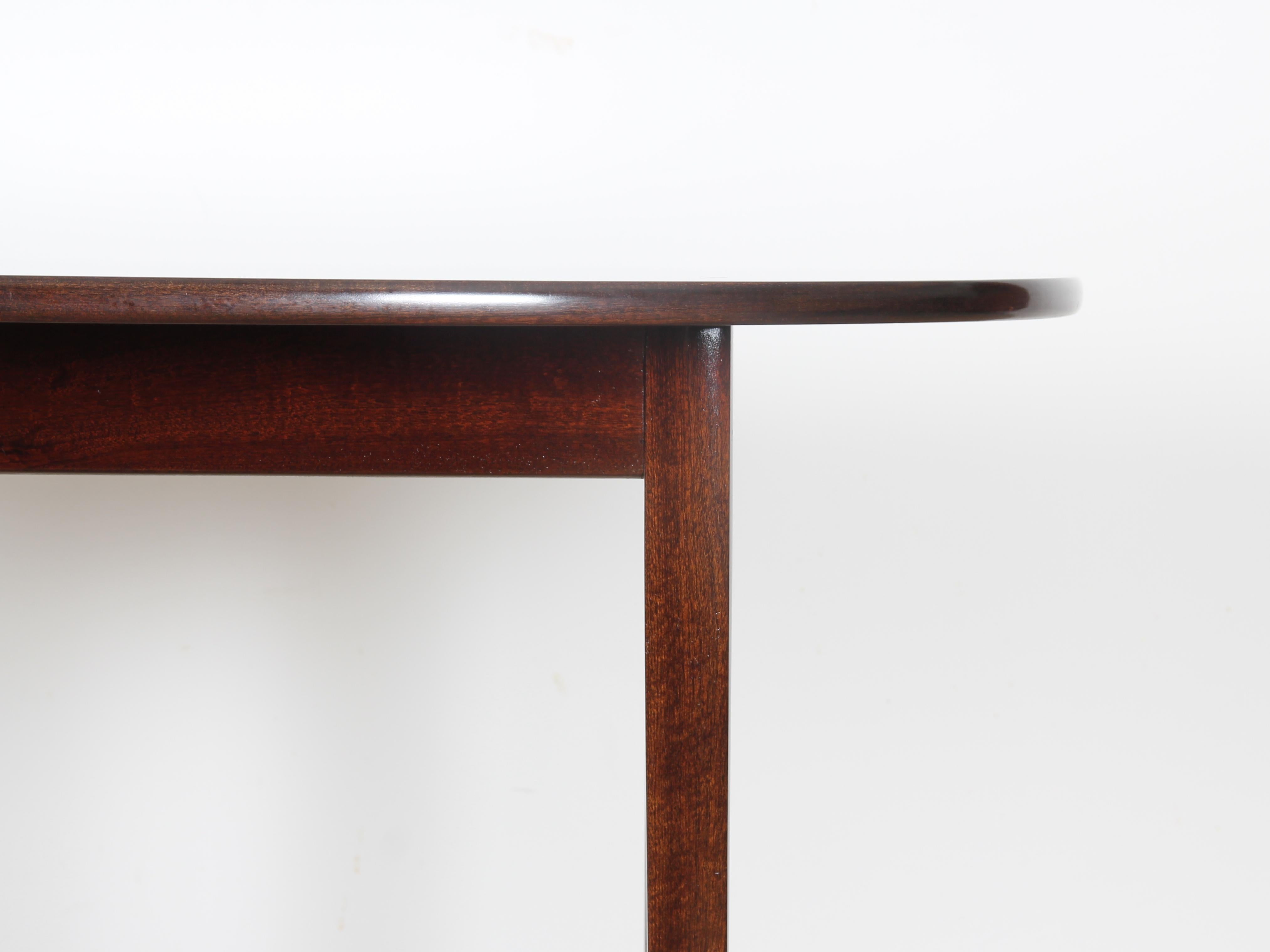 Mid-Century Modern Scandinavian Dining Table in Mahogany by Ole Wansher 4