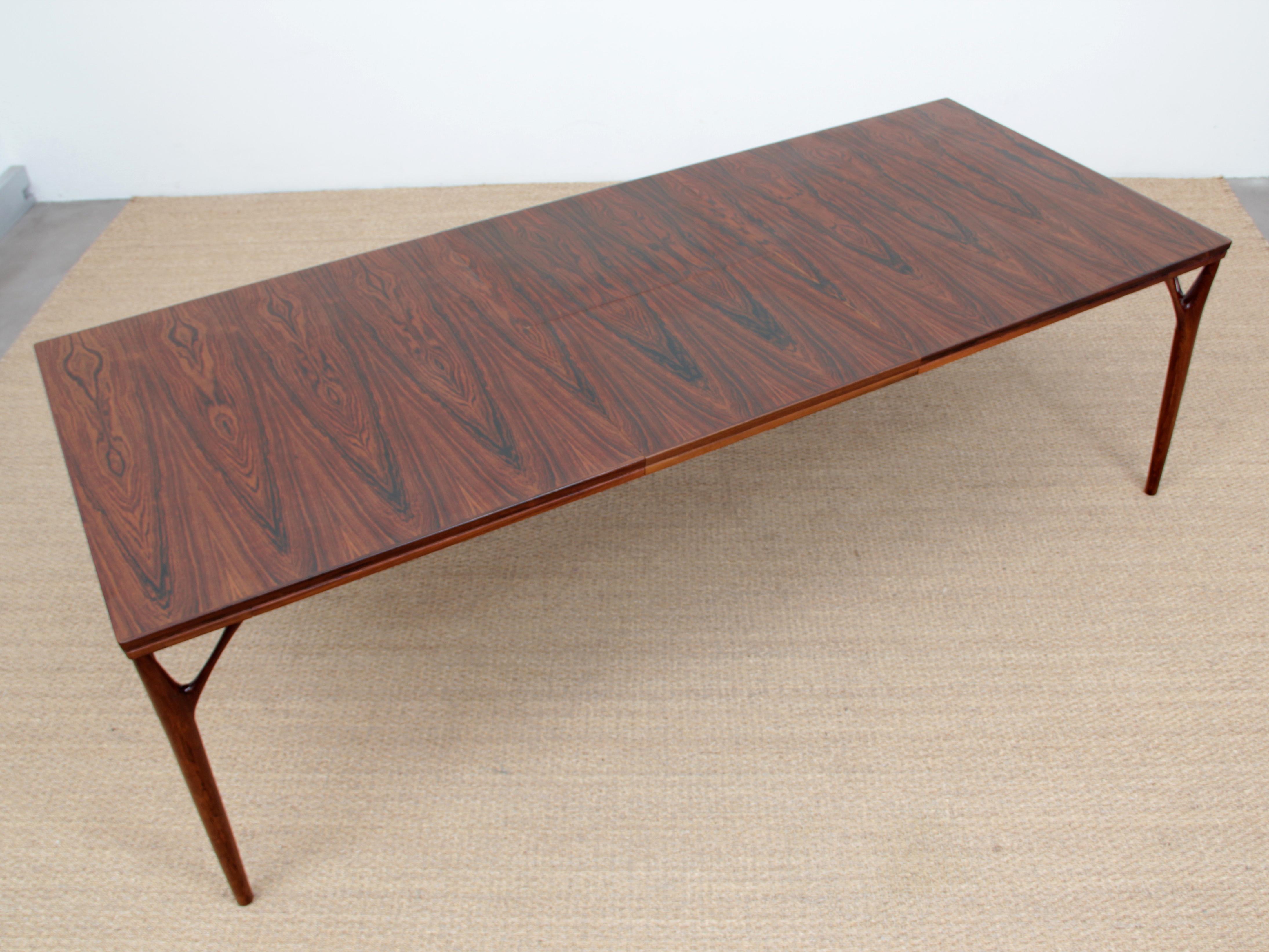 Mid-Century Modern Scandinavian Dining Table in Rosewood 2