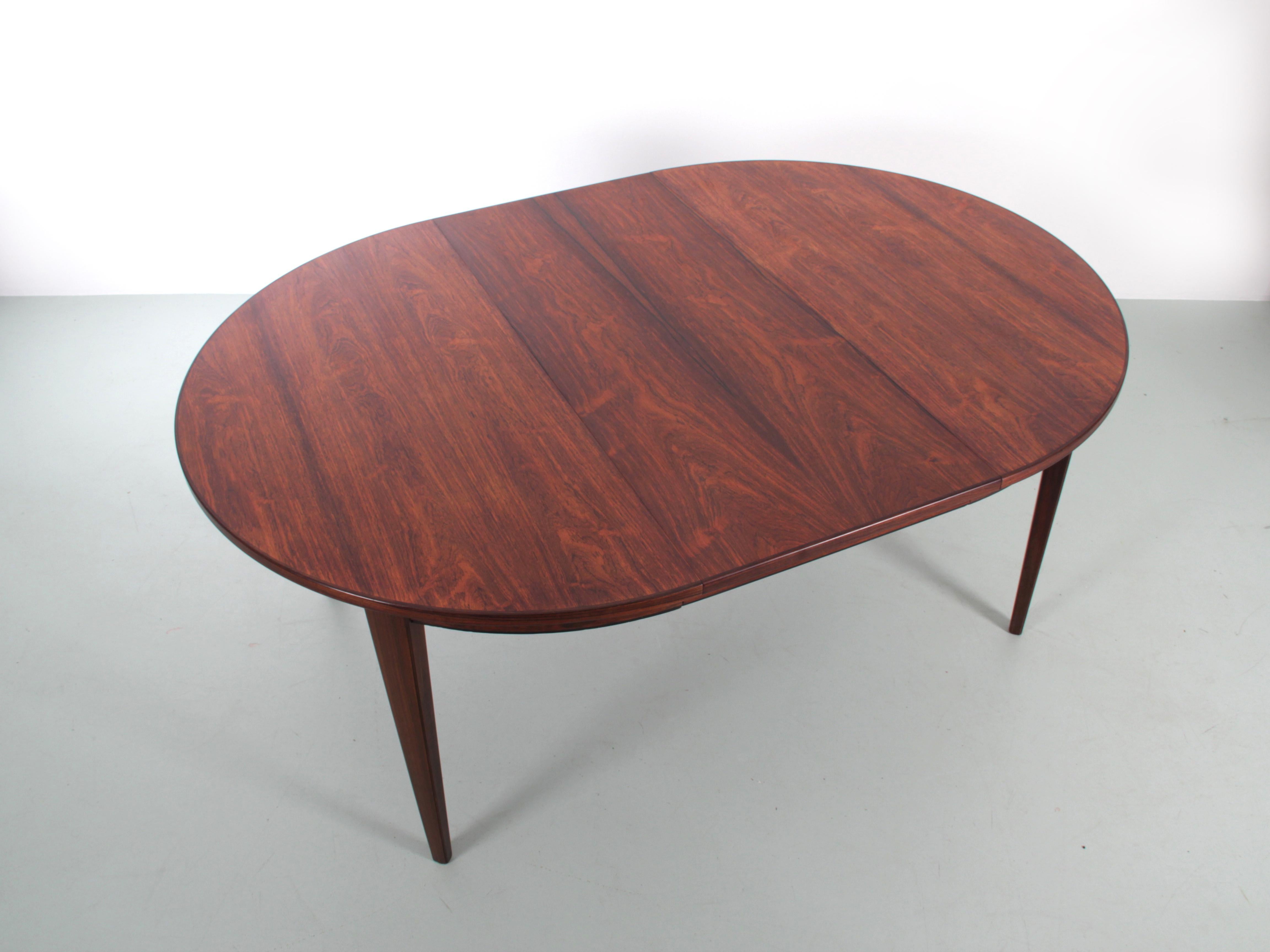 Mid-Century Modern Scandinavian Dining Table in Rosewood with 3 Extra Leaves 1