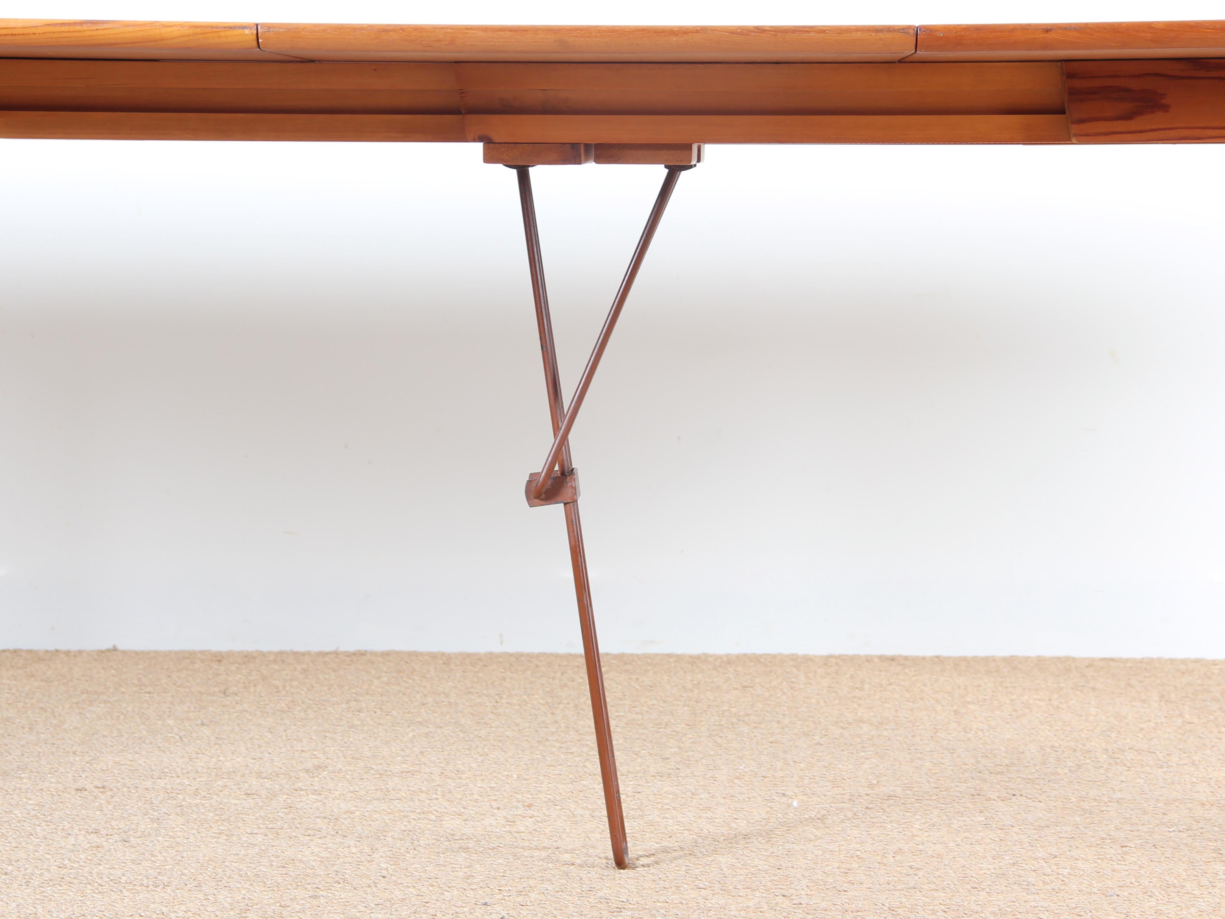 Mid-Century Modern Scandinavian Dining Table in Teak '4/12 Seats' In Good Condition In Courbevoie, FR