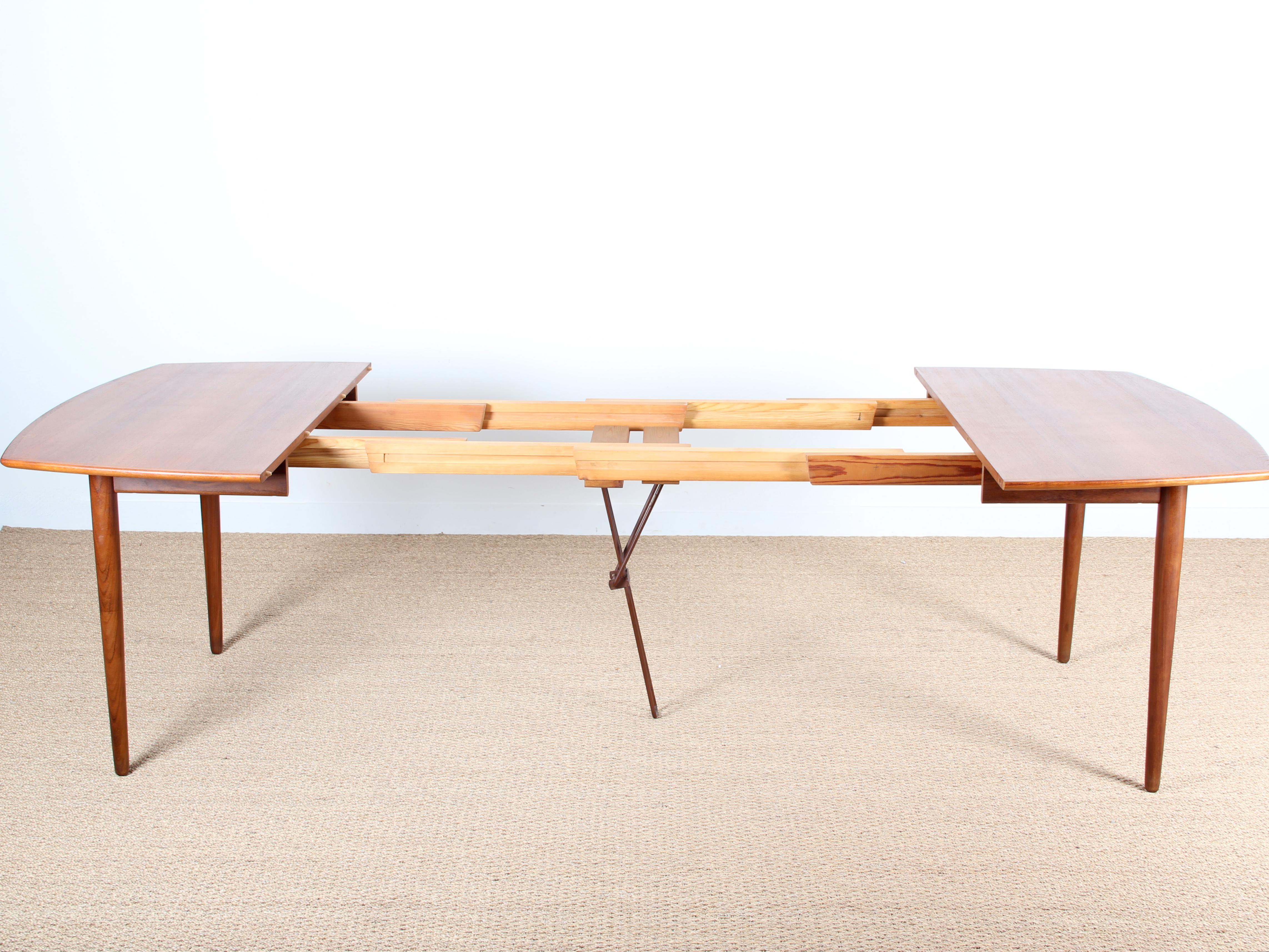 Mid-20th Century Mid-Century Modern Scandinavian Dining Table in Teak '4/12 Seats'