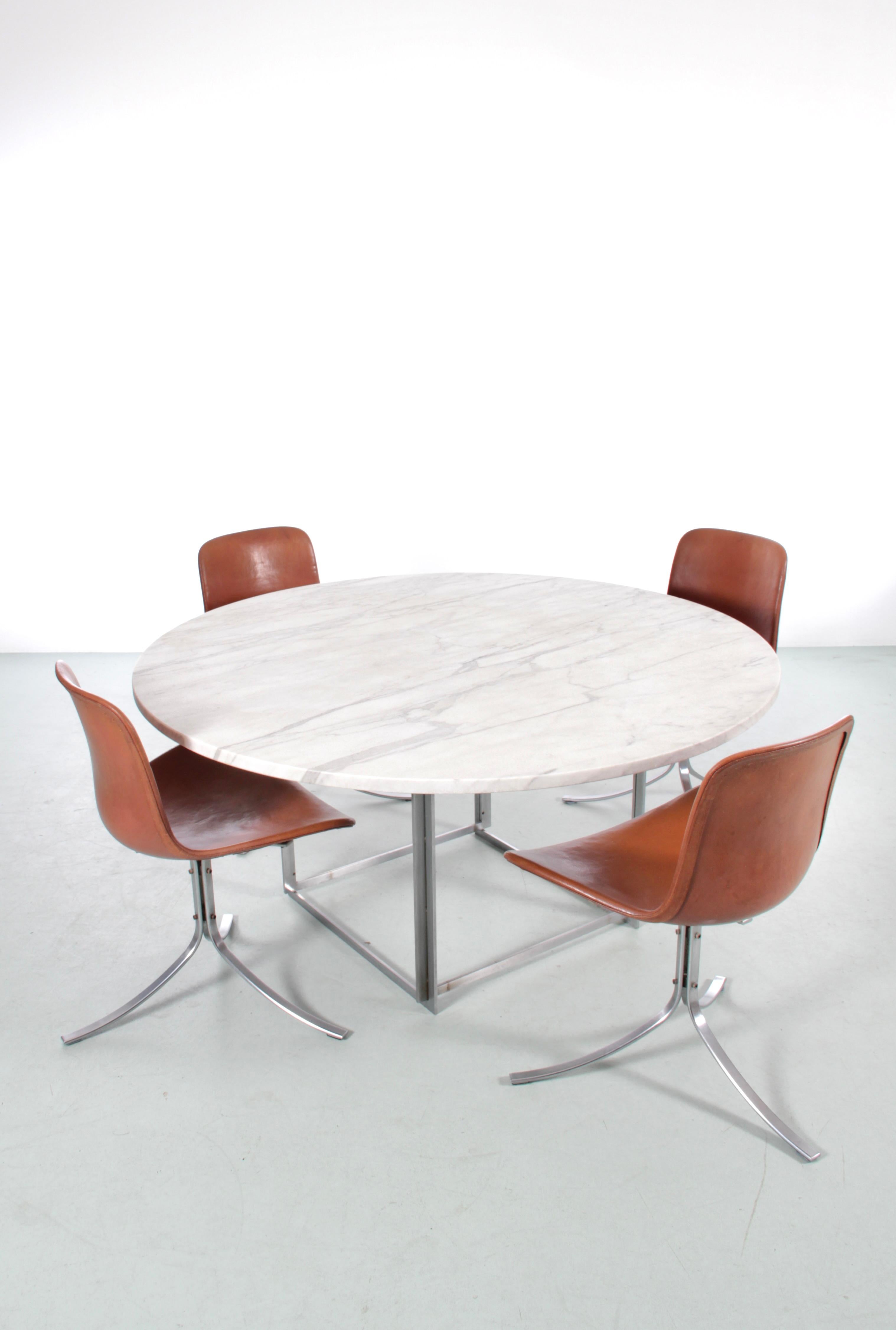 Mid-20th Century Mid-Century Modern scandinavian dining table PK-54 with extensions For Sale