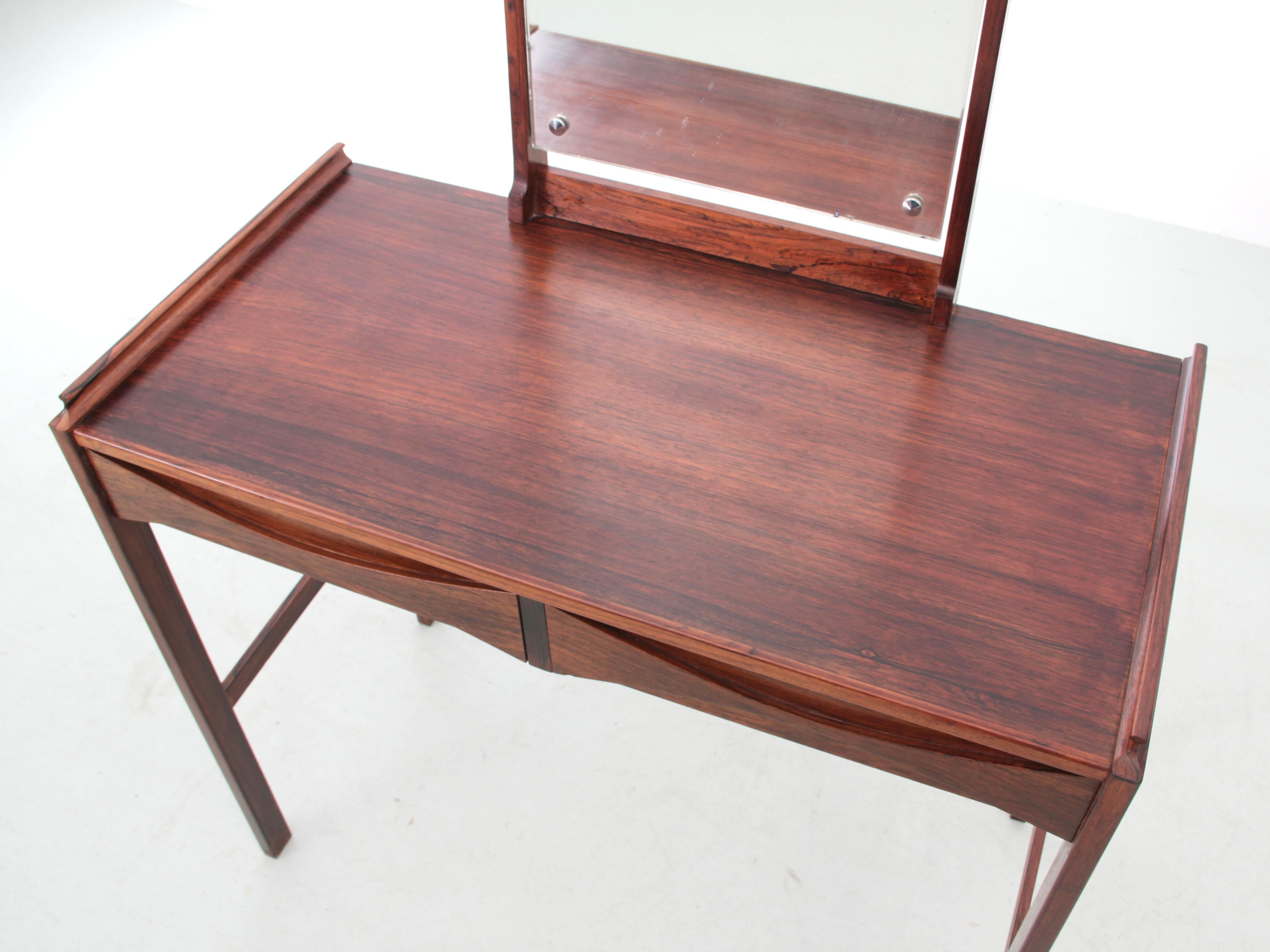 Mid-Century Modern Scandinavian Dressing Table by Arne Vodder in Rosewood In Good Condition For Sale In Courbevoie, FR