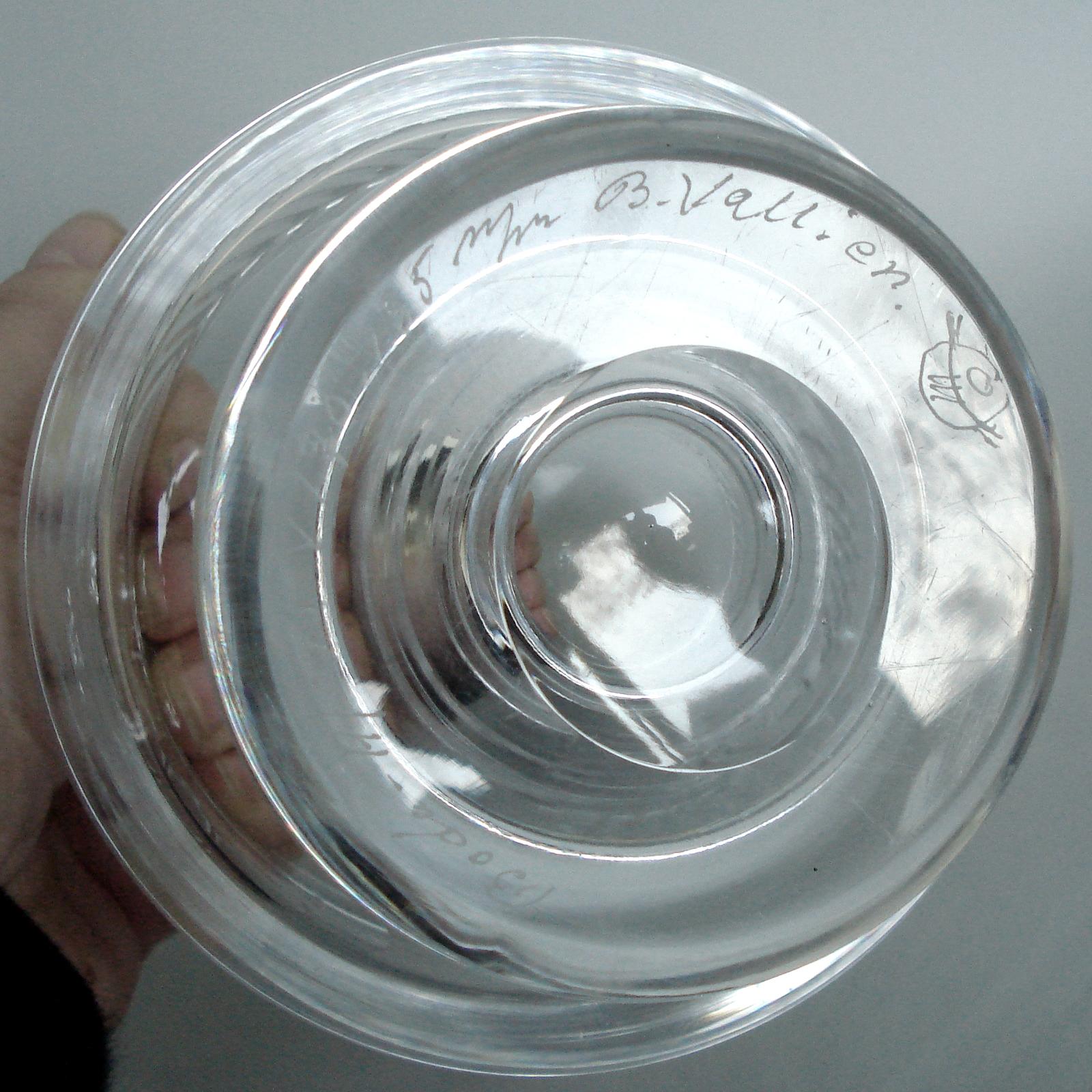 Mid-Century Modern Scandinavian Glass Bowl by Bertil Vallien for Boda Afors For Sale 6