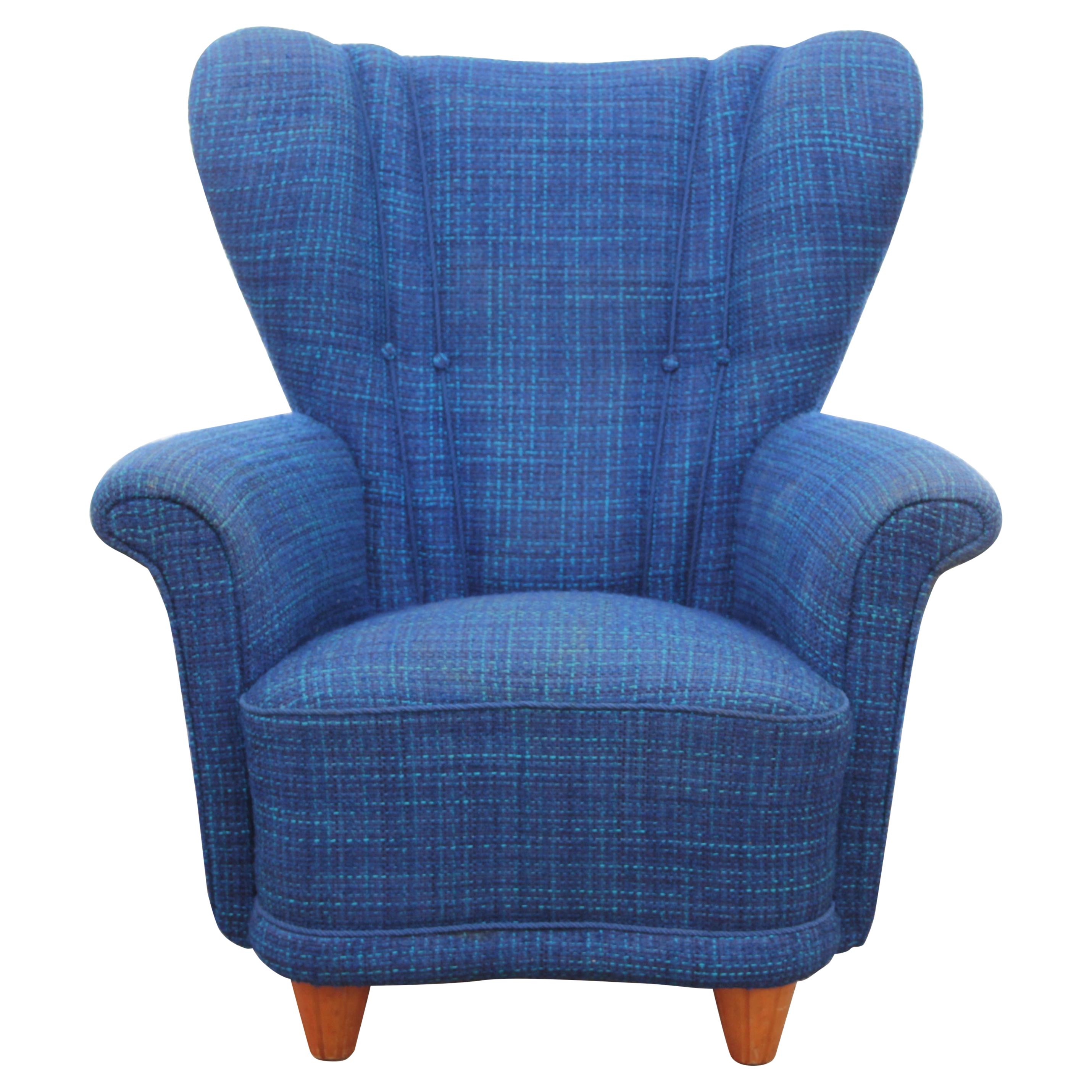 Mid-Century Modern Scandinavian Lounge Chair