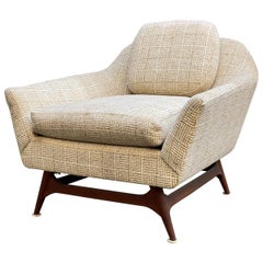 Mid-Century Modern Scandinavian Lounge Chair in the Manner of Rastad and Relling Mid-Century Modern Scandinavian Lounge Chair in the Manner of Rastad and Relling