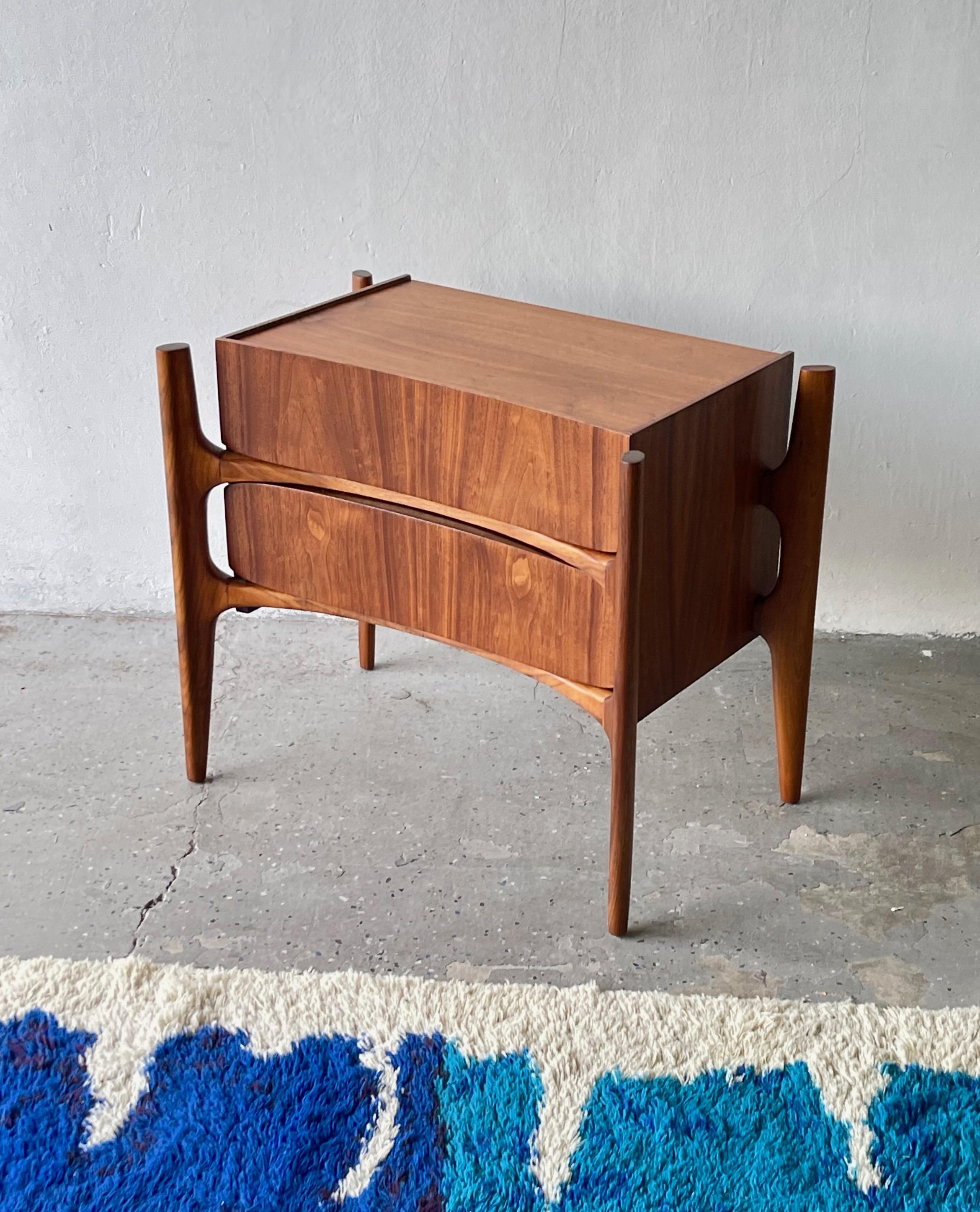 Mid Century Modern Scandinavian Masterpieces Nightstand by William Hinn 1