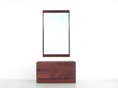 Miroir scandinave moderne du milieu du siècle dernier en bois de rose par Dyrlund