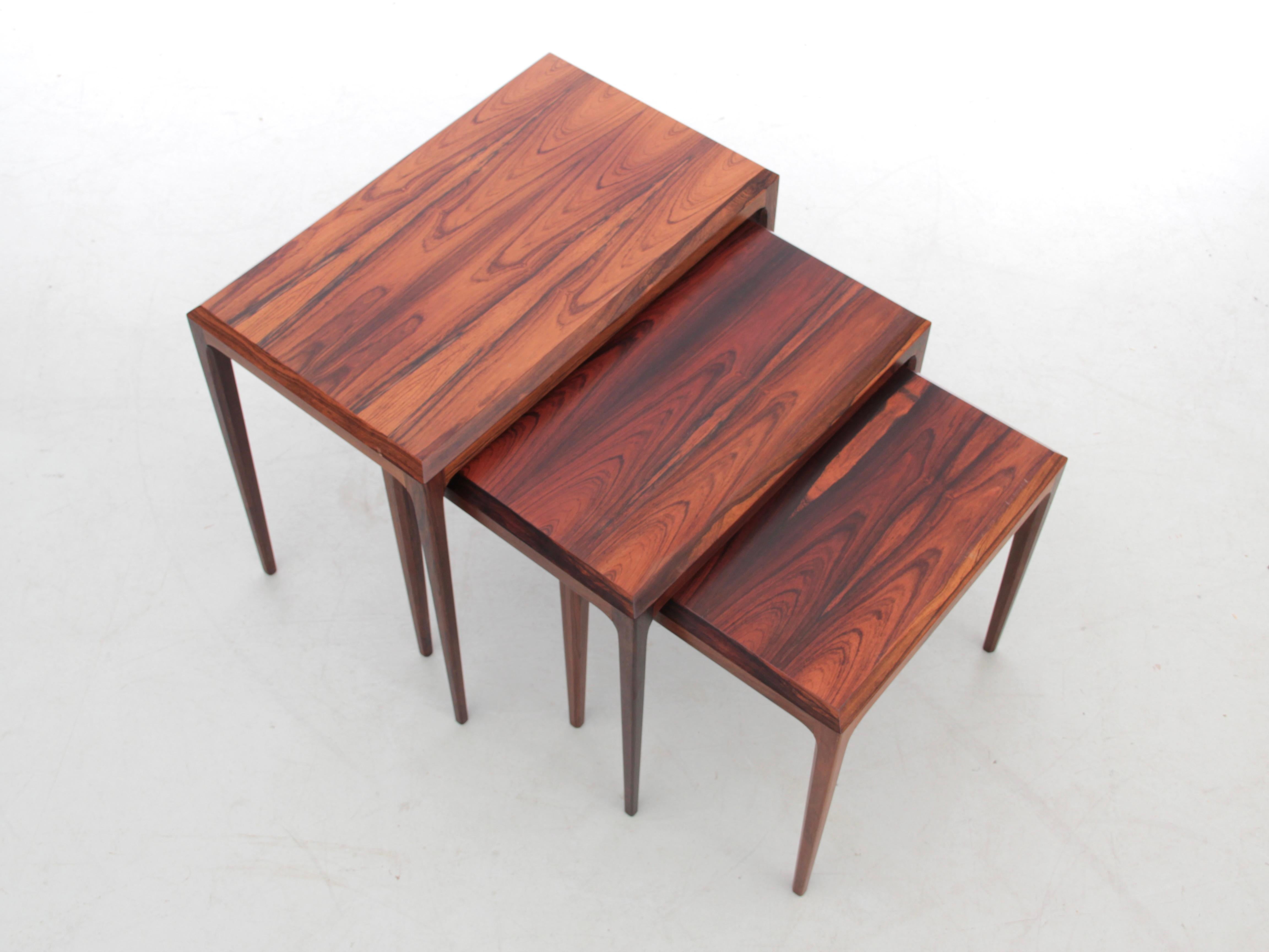 Mid-Century Modern Scandinavian Nesting Tables in Rio Rosewood by Johannes Ander For Sale 4