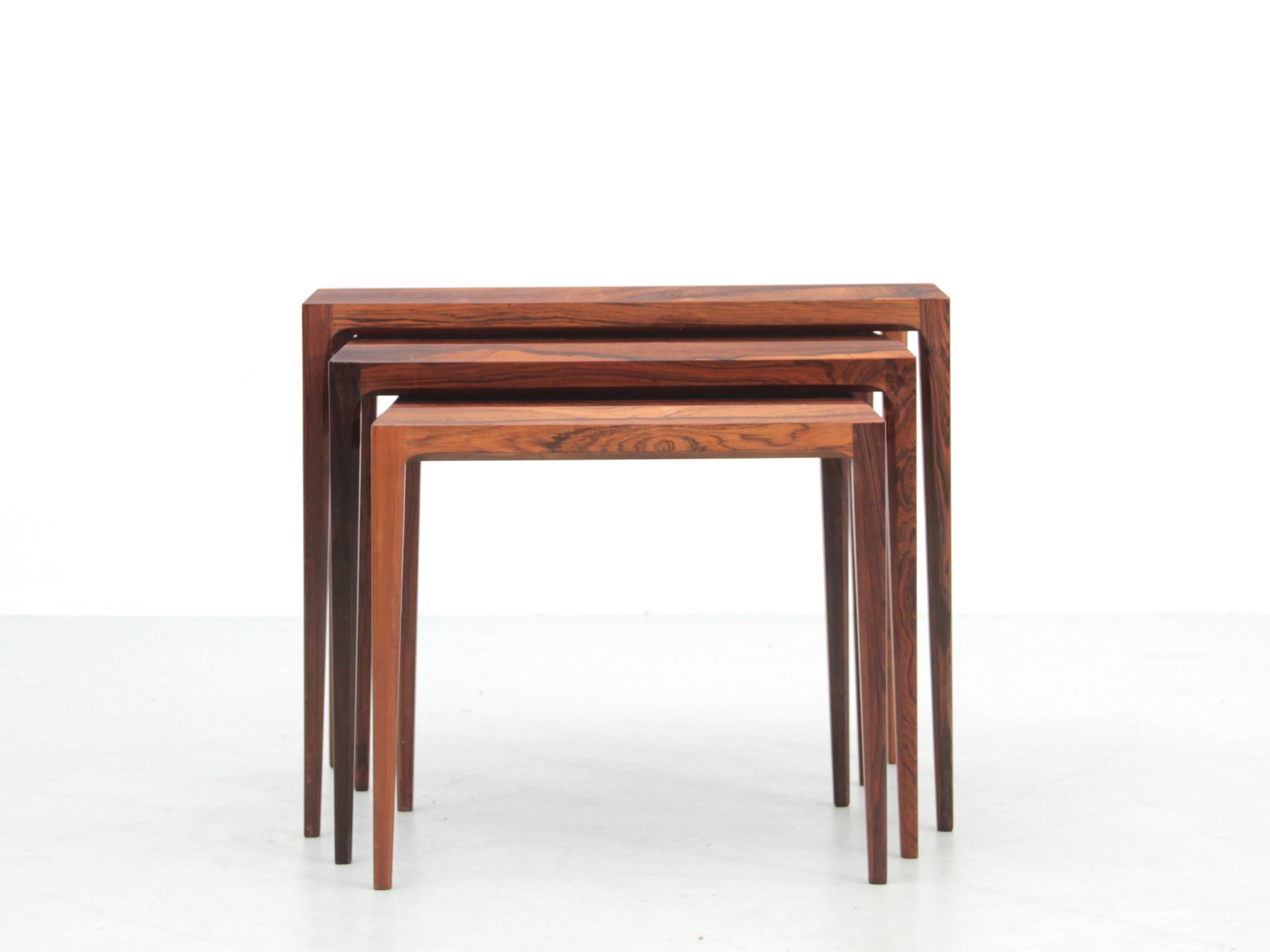 Mid-Century Modern Scandinavian Nesting Tables in Rio Rosewood by Johannes Ander In Good Condition For Sale In Courbevoie, FR