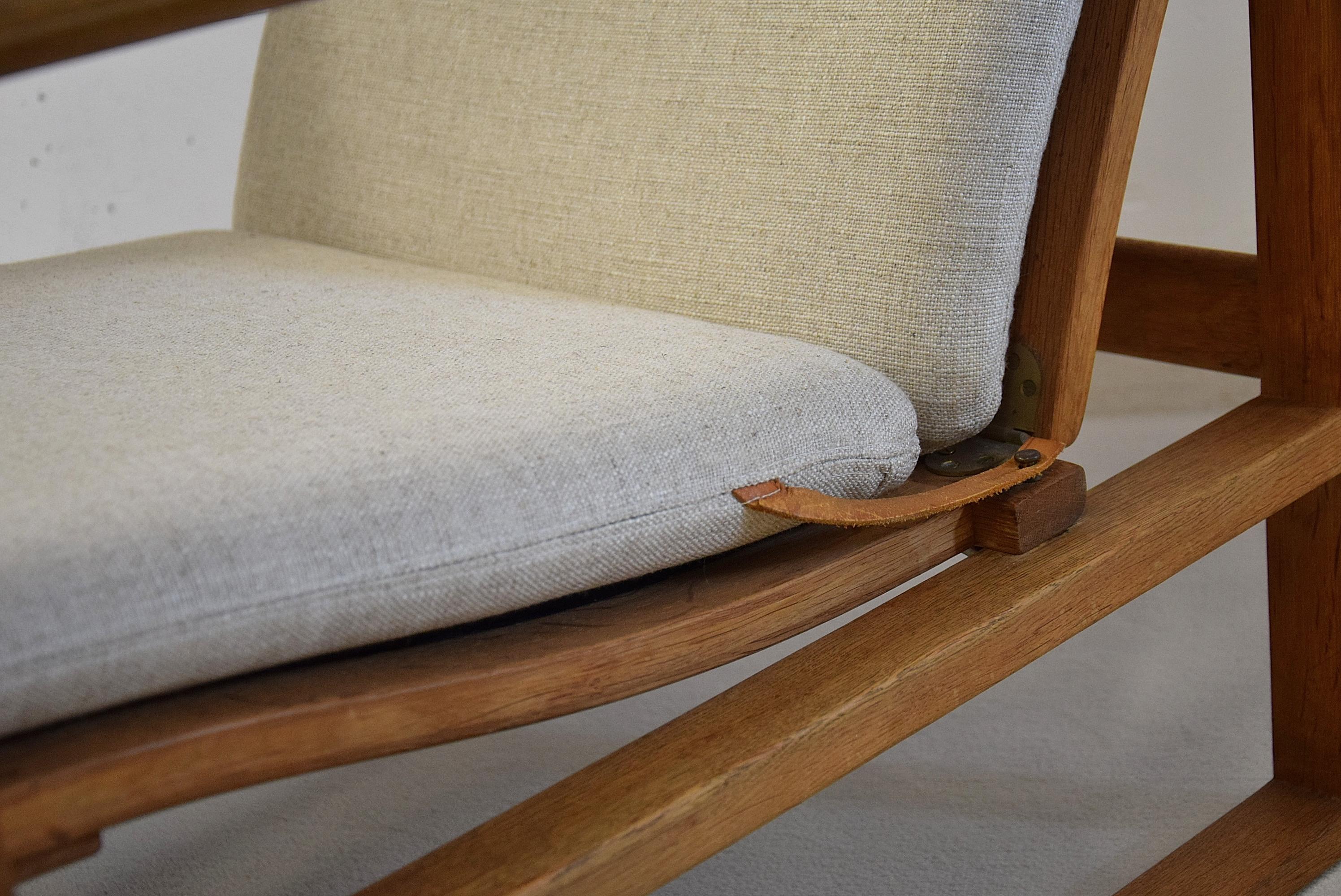 Mid century modern scandinavian oak lounge chair by Børge Mogensen In Good Condition In Weesp, NL